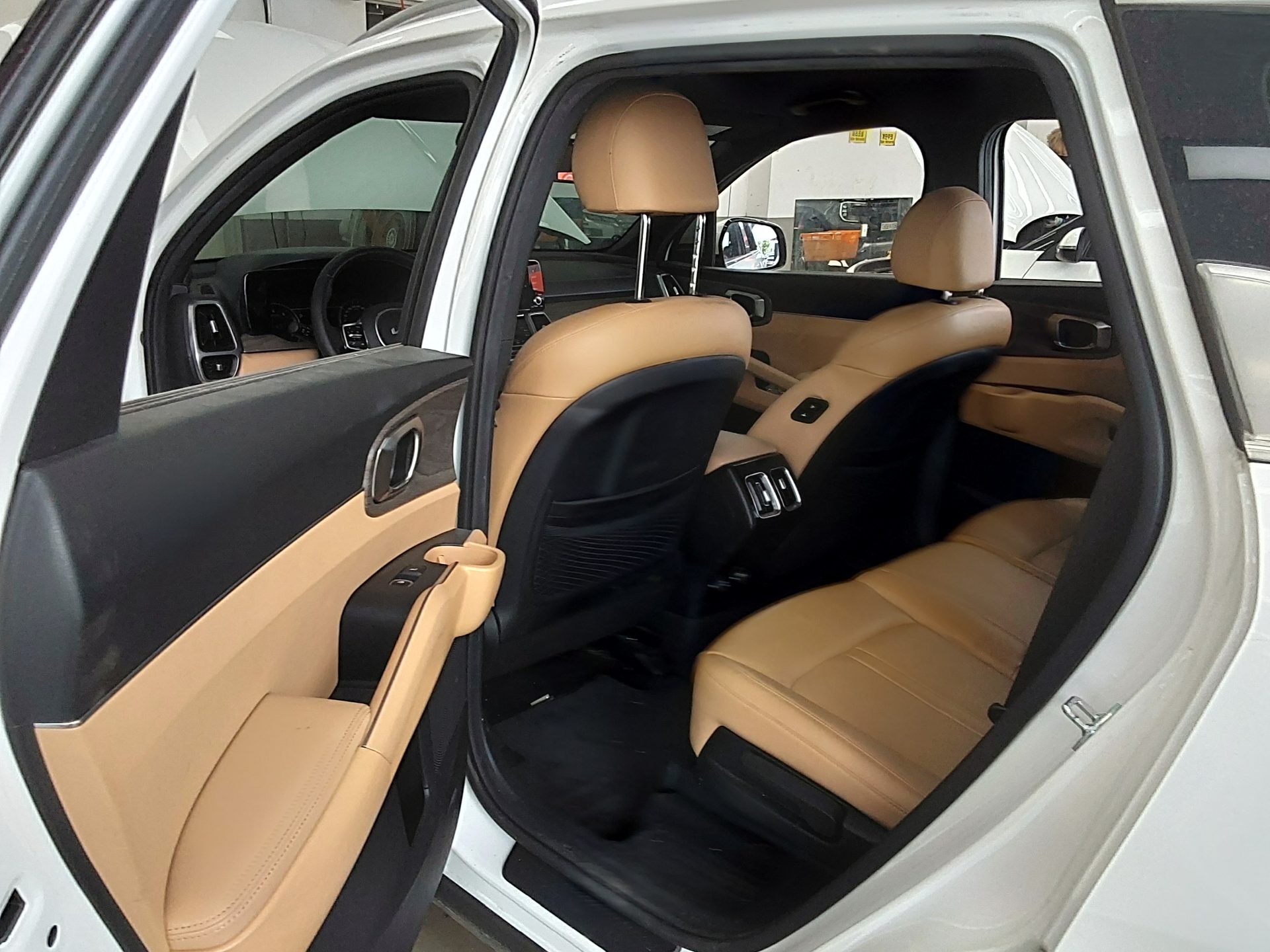 2022 - kia sorento