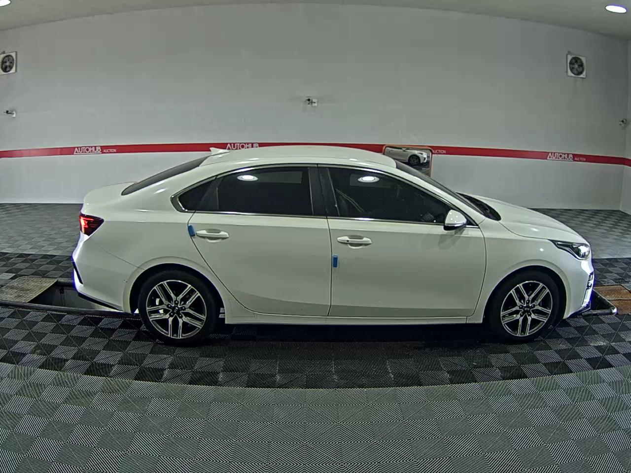 2020 - kia k3