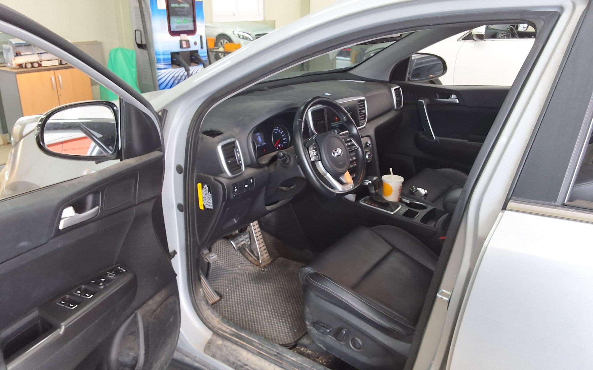 2019 - kia sportage