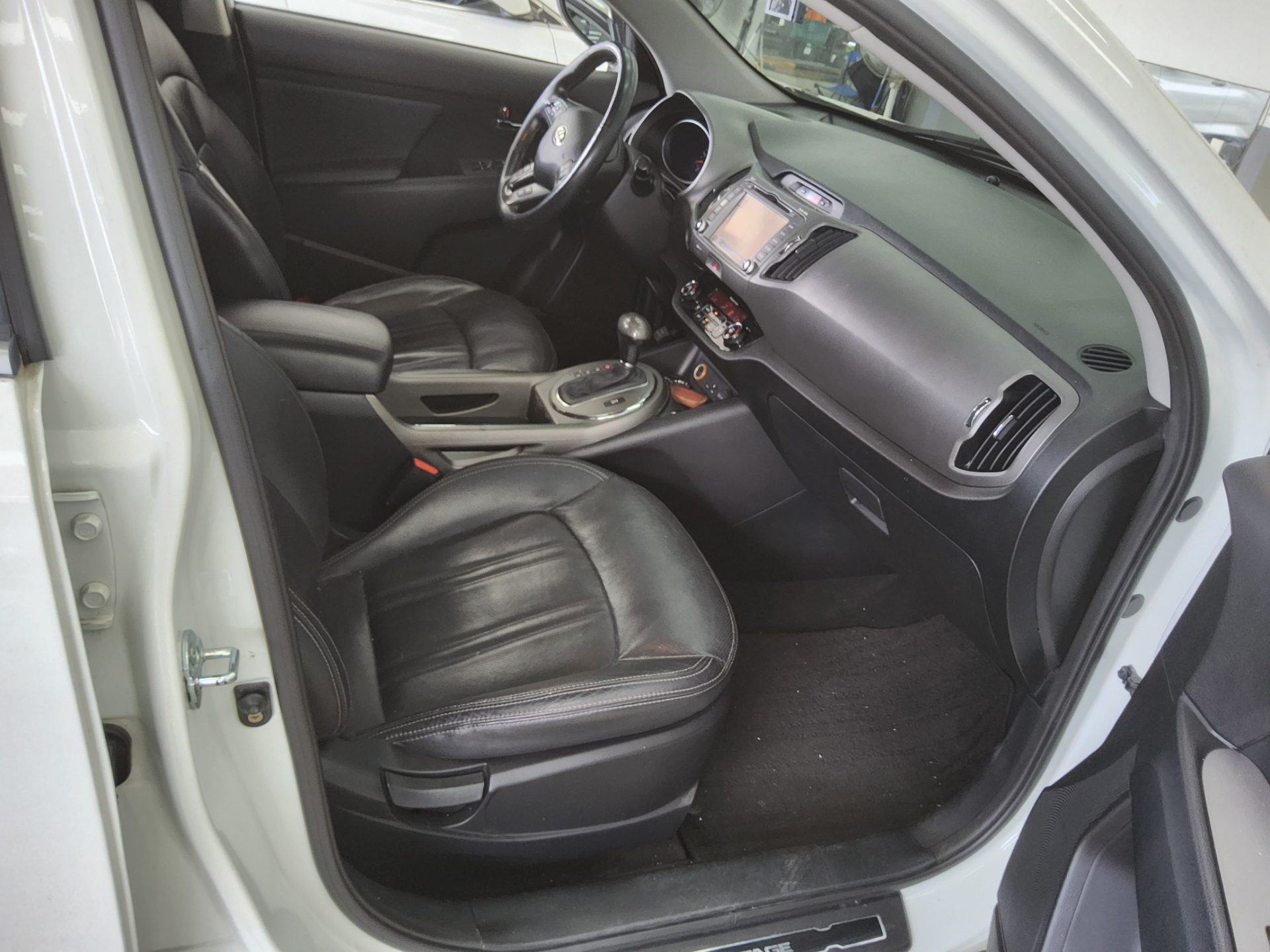 2014 - kia sportage