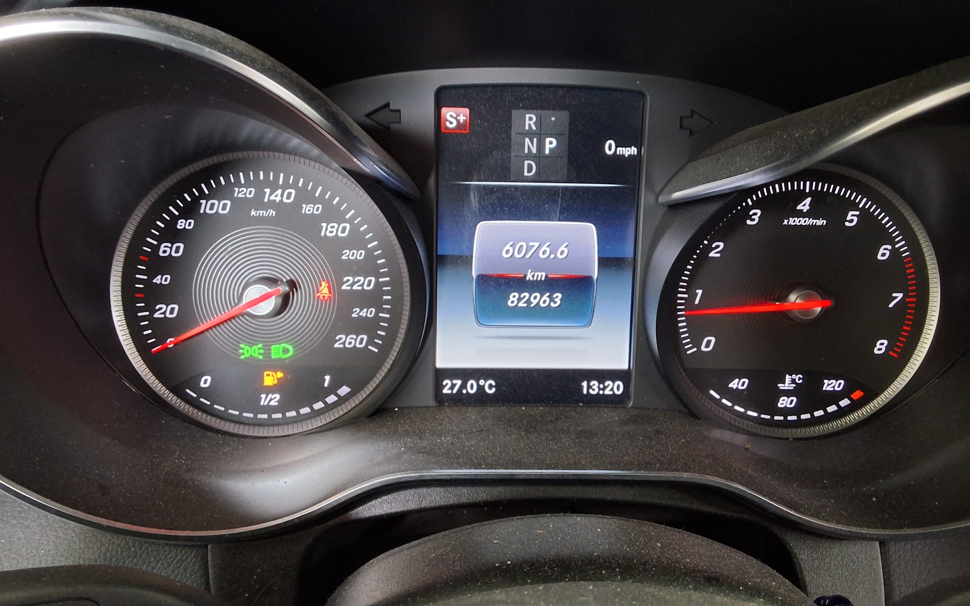 2019 - mercedes-benz glc 300