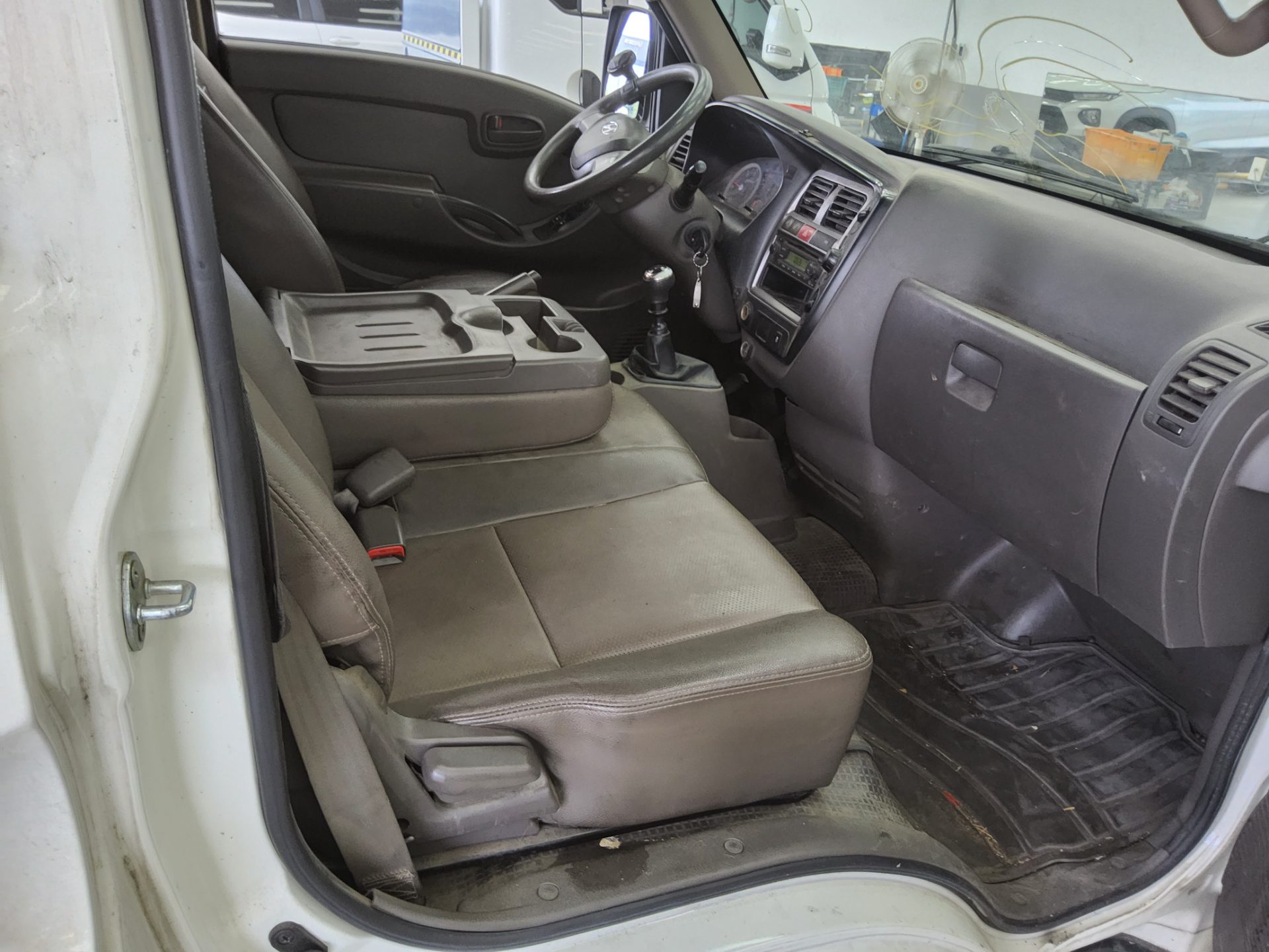 2016 - hyundai porter