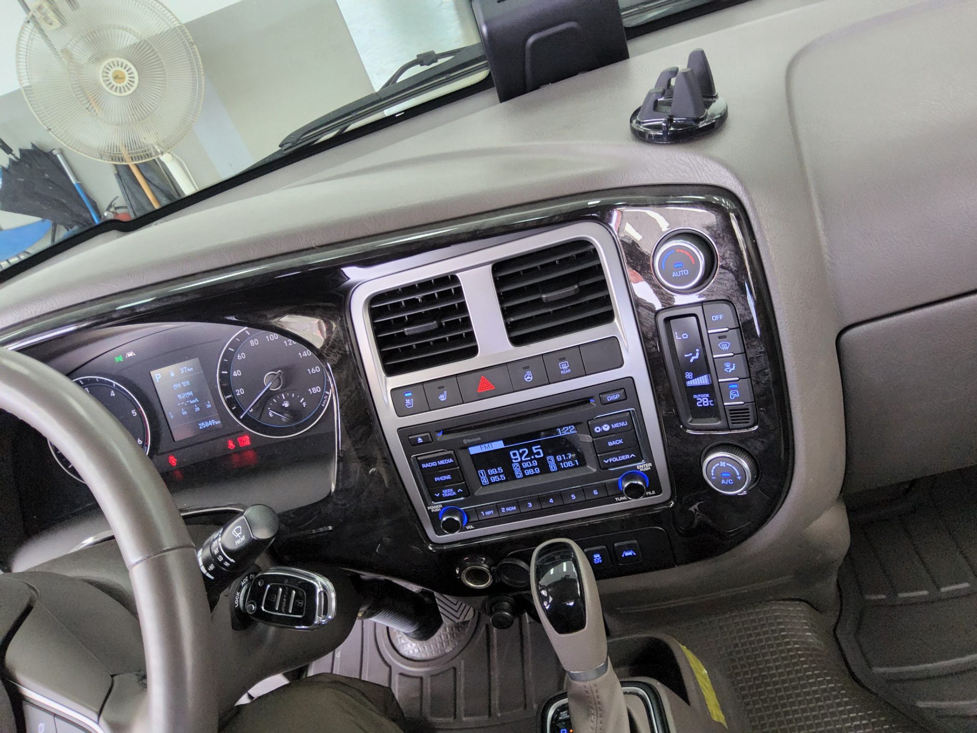 2023 - hyundai porter
