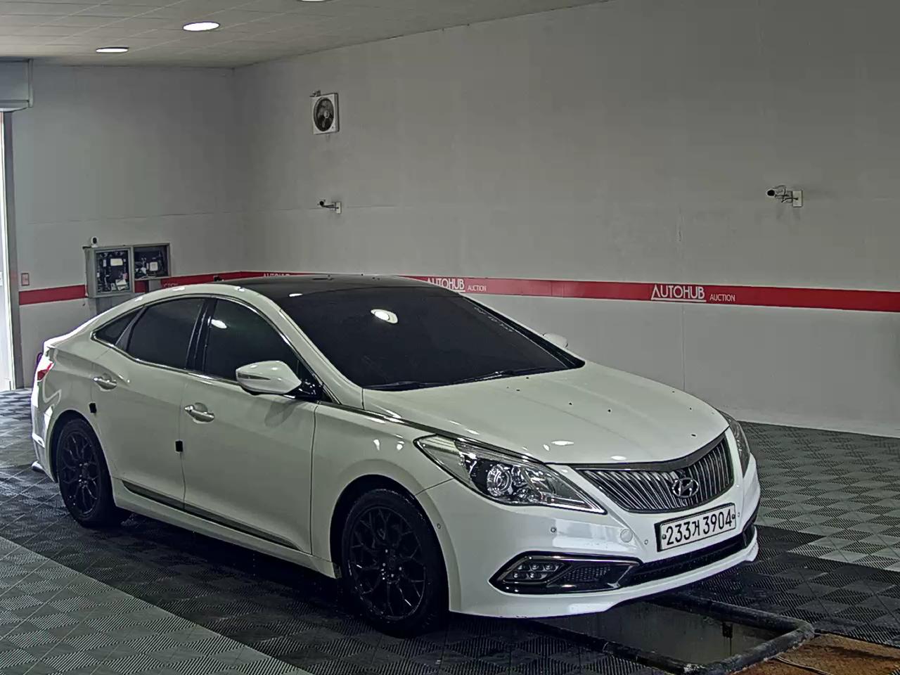 2015 - hyundai grandeur