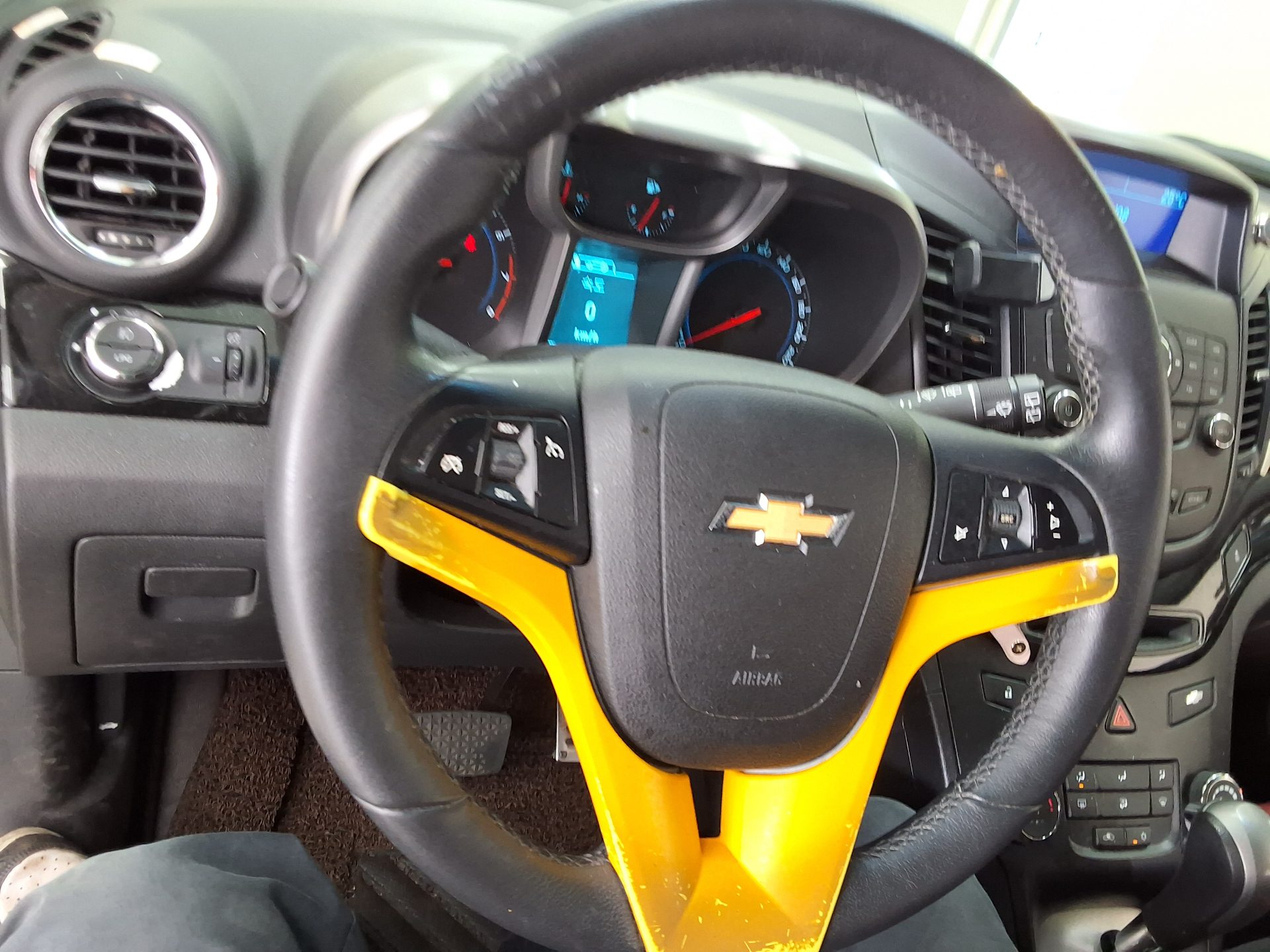2013 - chevrolet orlando