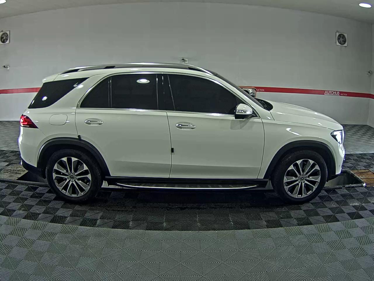 2022 - mercedes-benz 300d