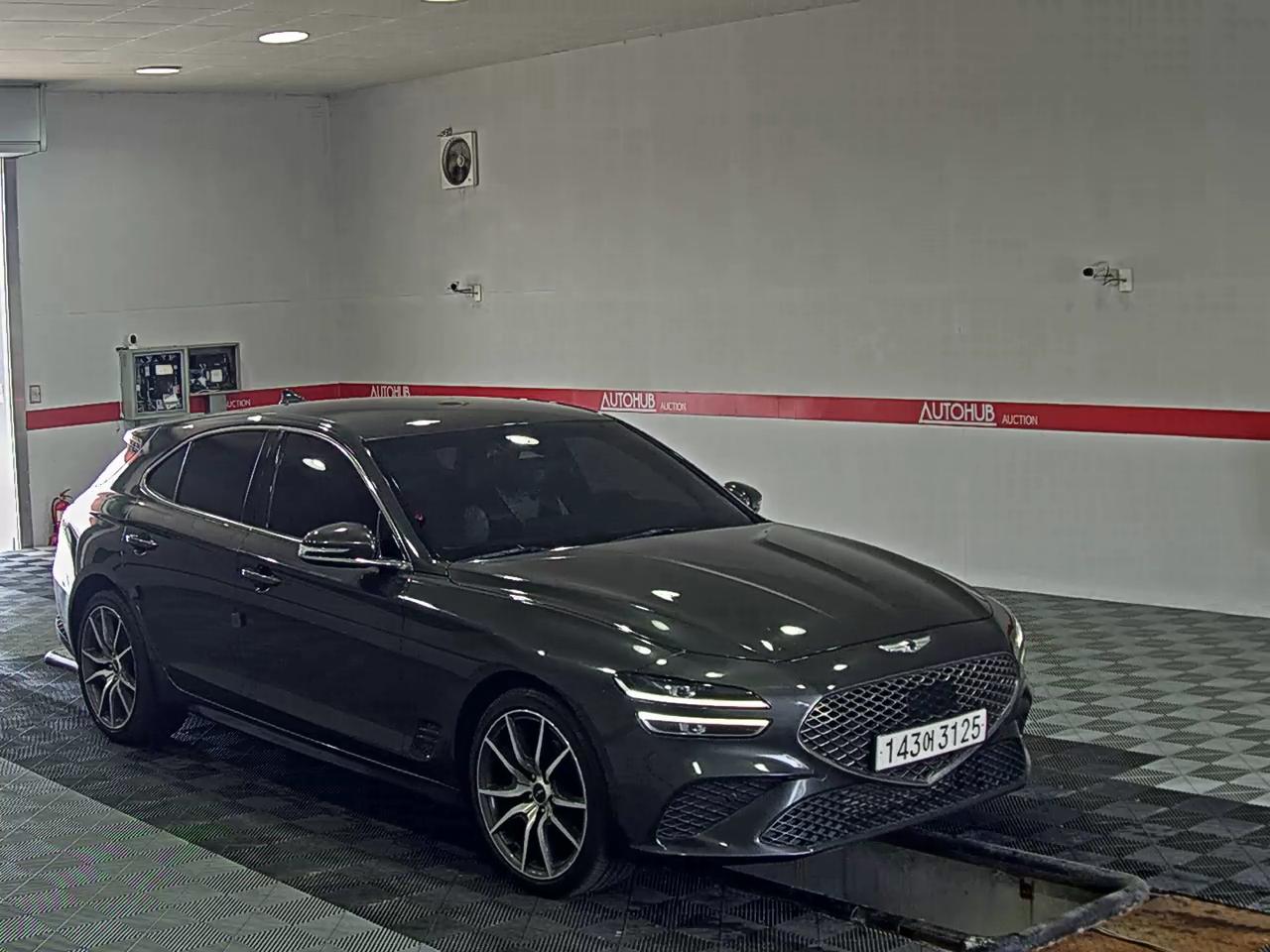 2023 - genesis g70