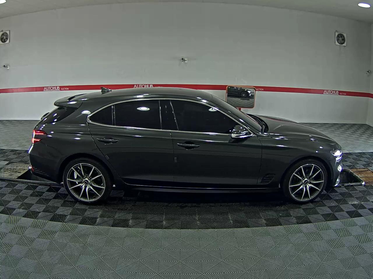 2023 - genesis g70