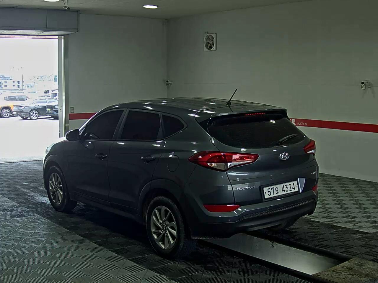 2016 - hyundai tucson