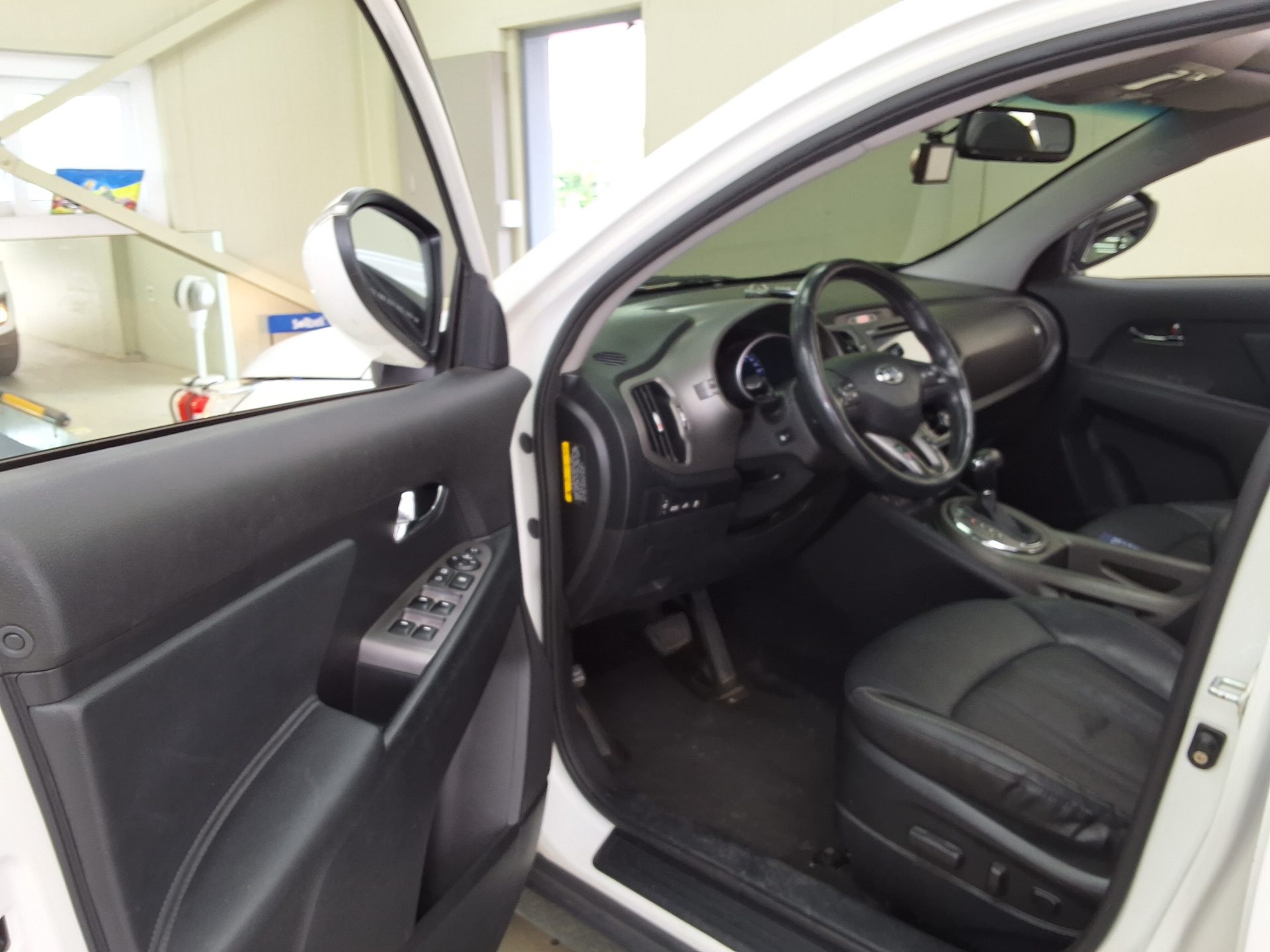 2014 - kia sportage