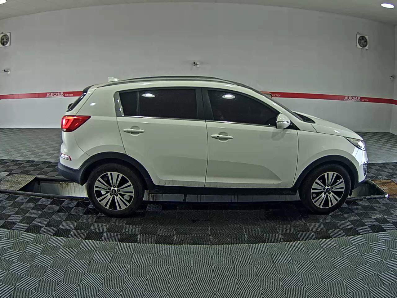 2016 - kia sportage