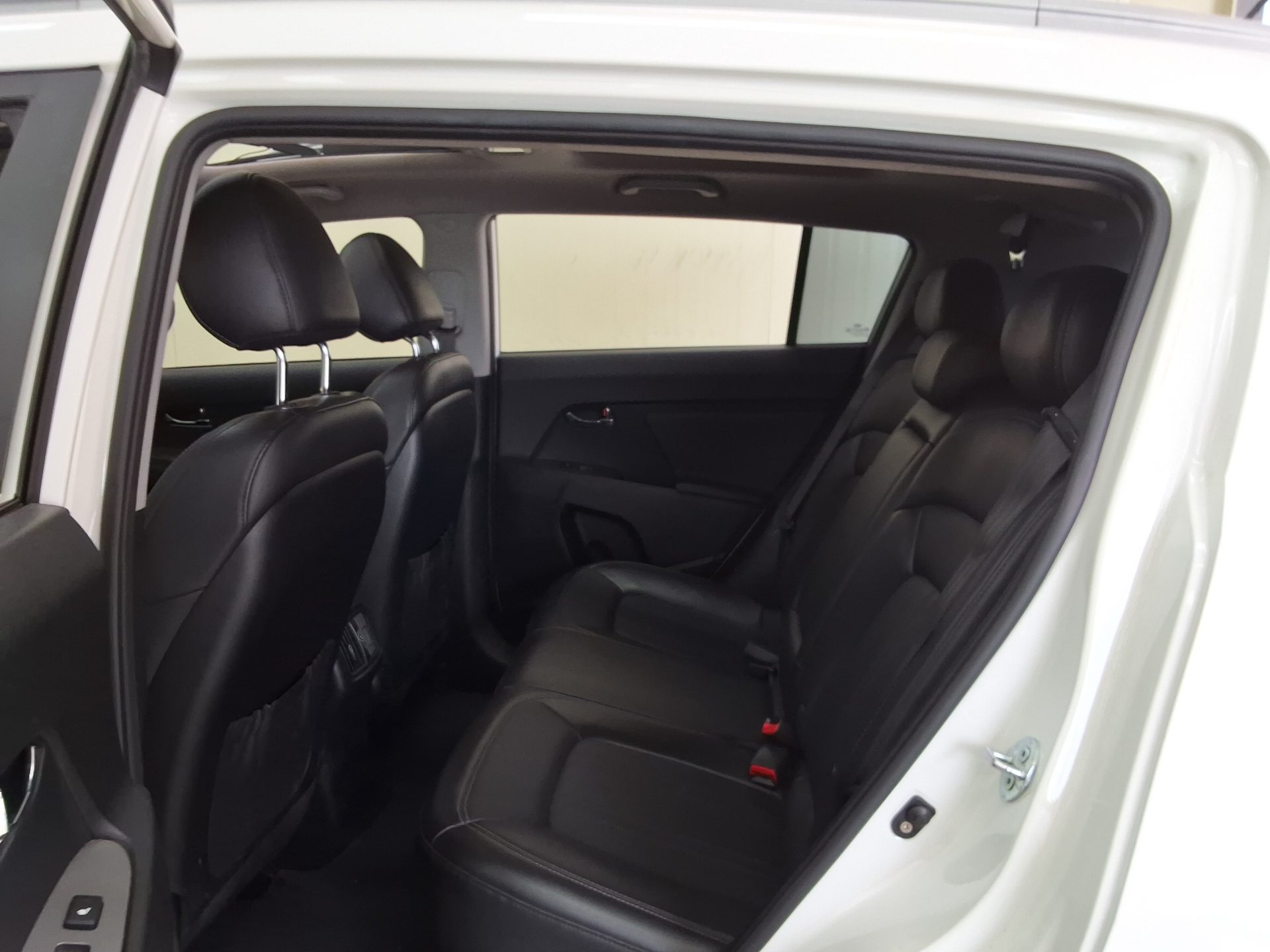 2014 - kia sportage