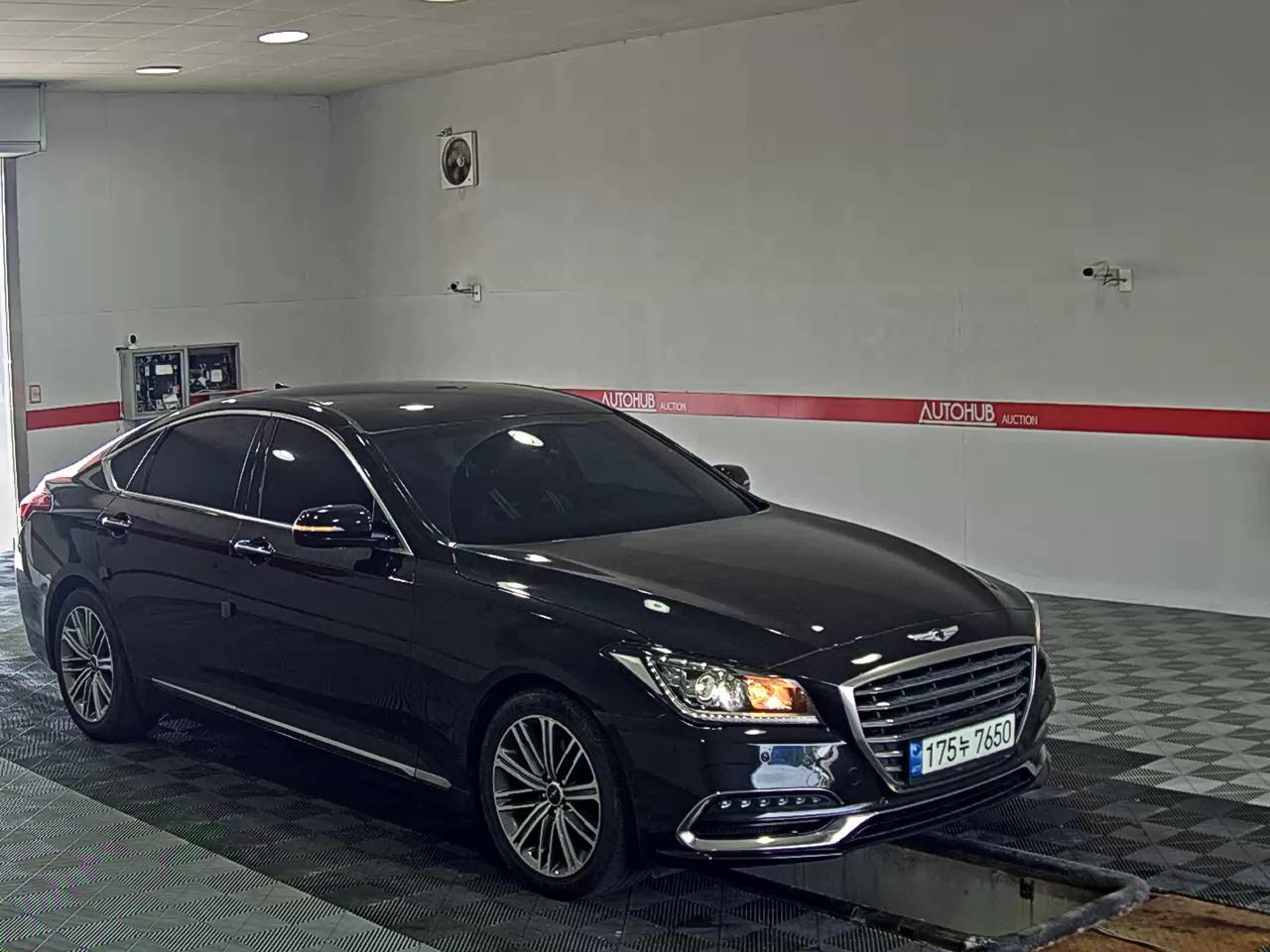 2018 - genesis g80