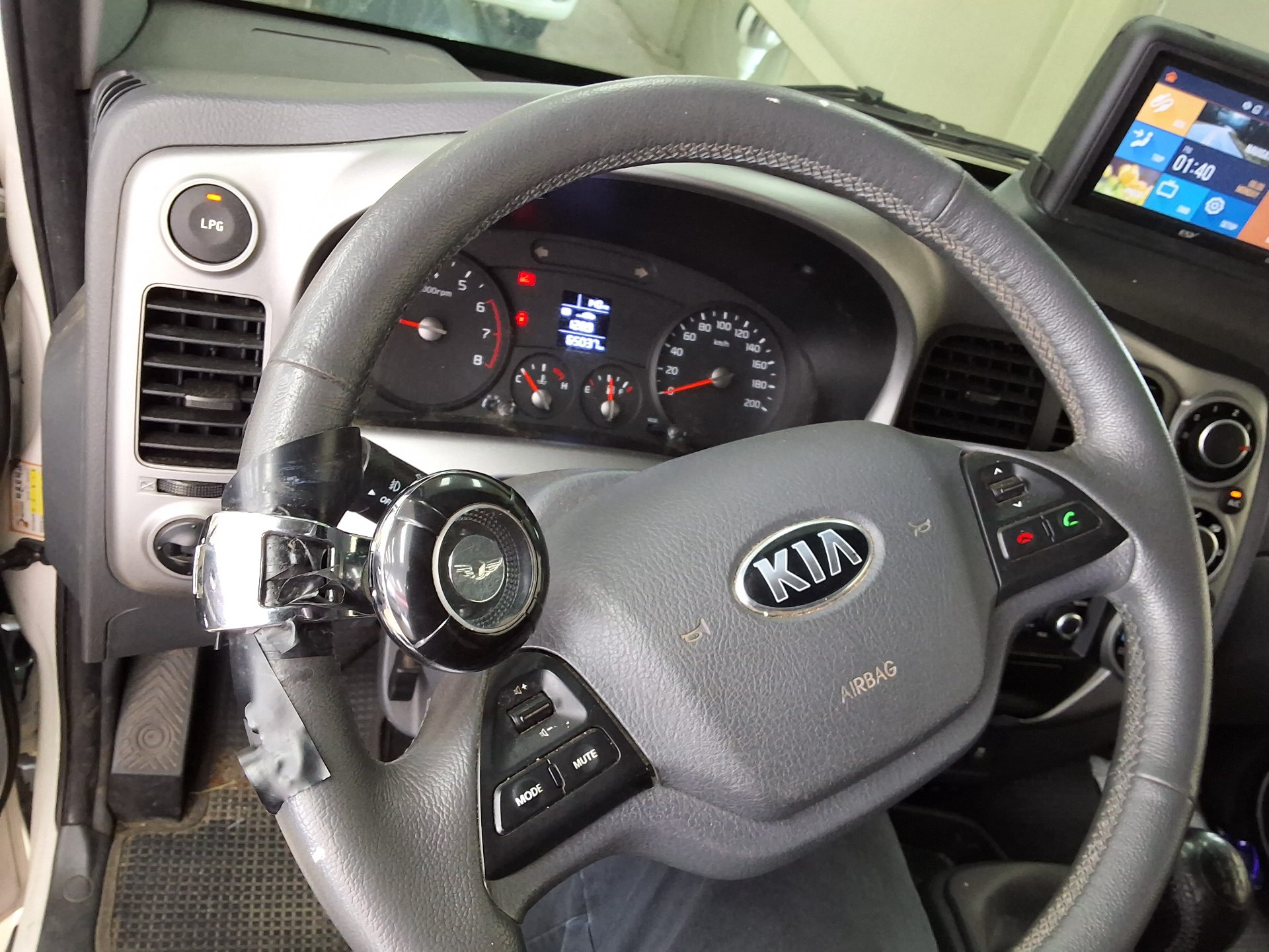 2019 - kia bongo