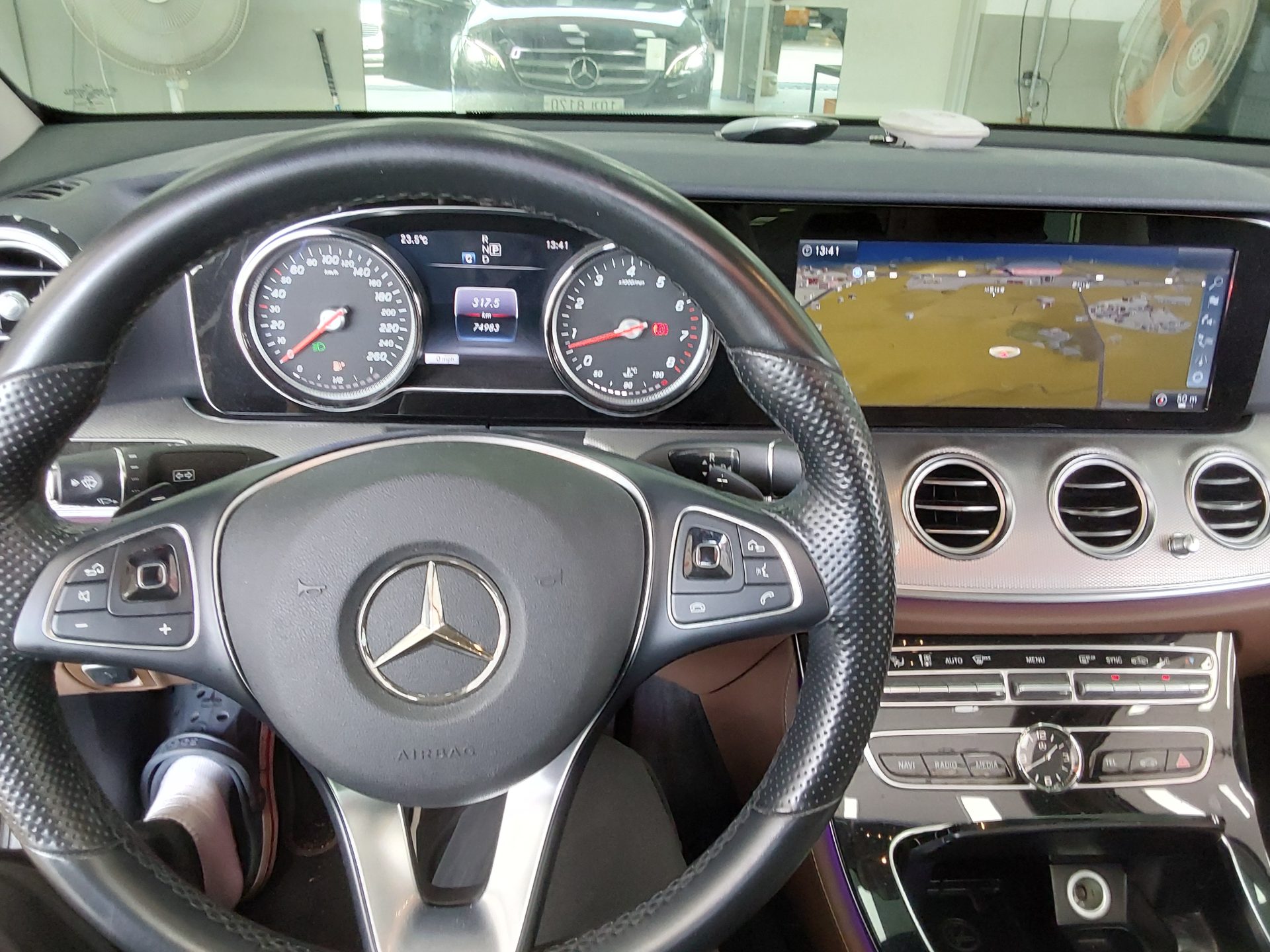 2017 - mercedes-benz e200