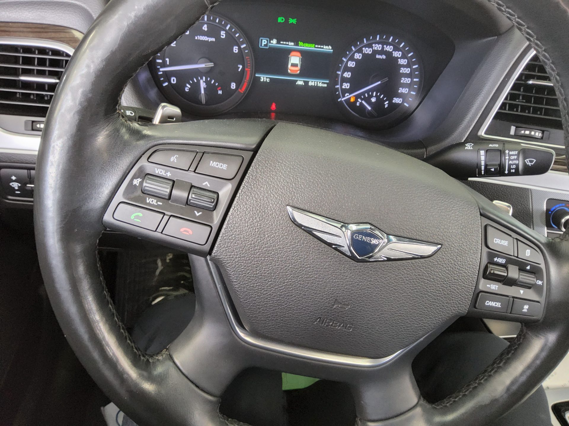 2018 - genesis g80