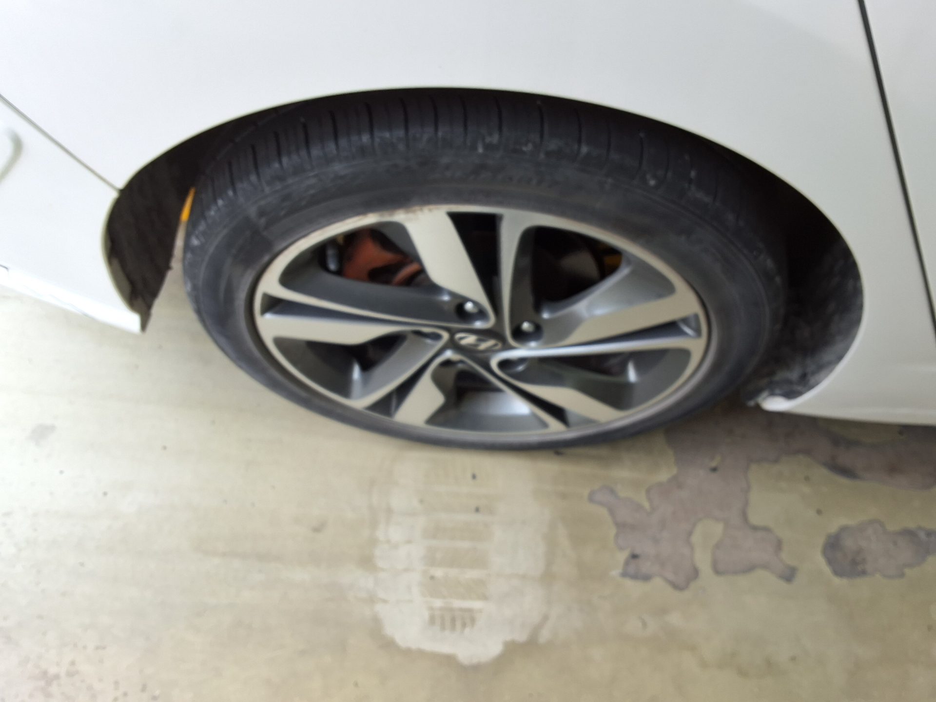 2012 - hyundai avante