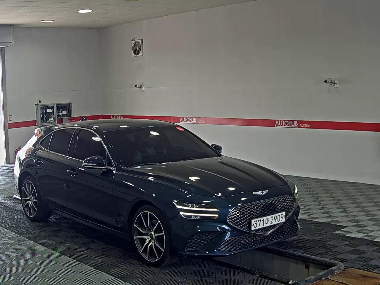 2023 - genesis g70