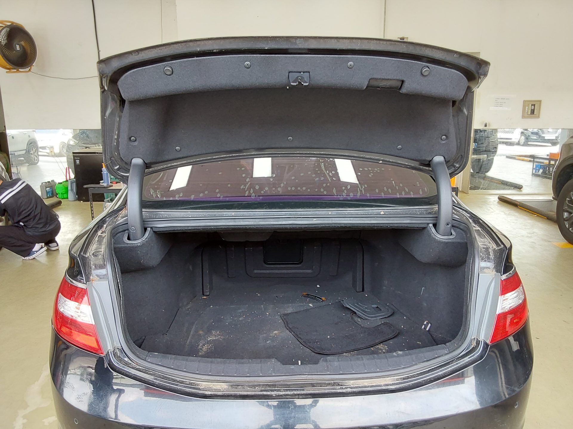 2011 - hyundai grandeur