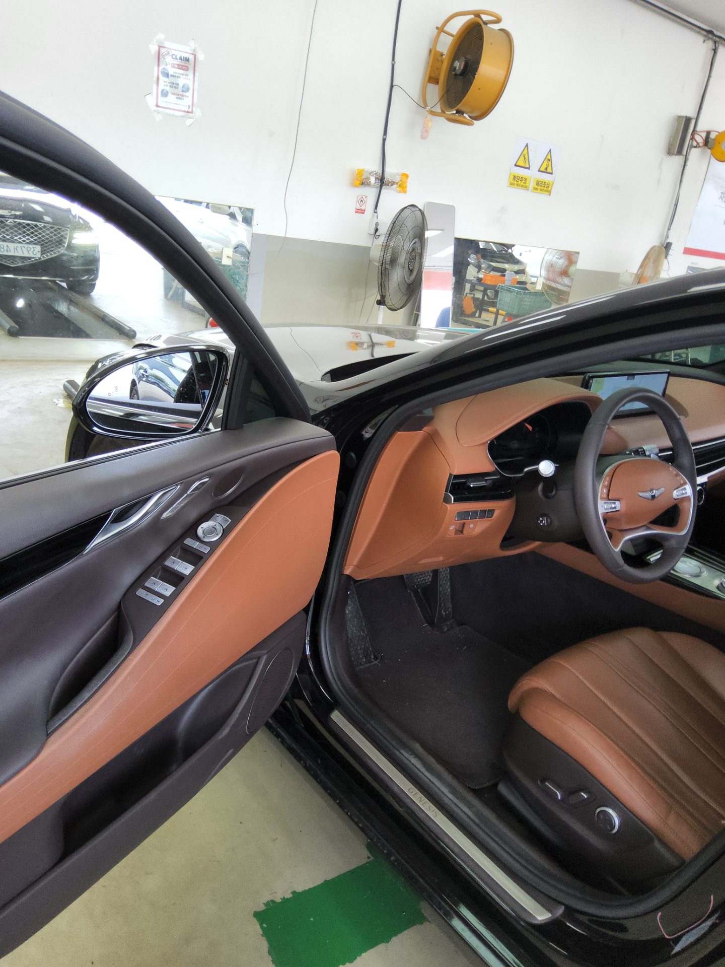 2021 - genesis g80