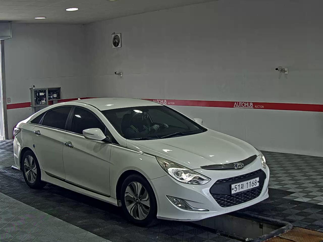 2014 - hyundai sonata