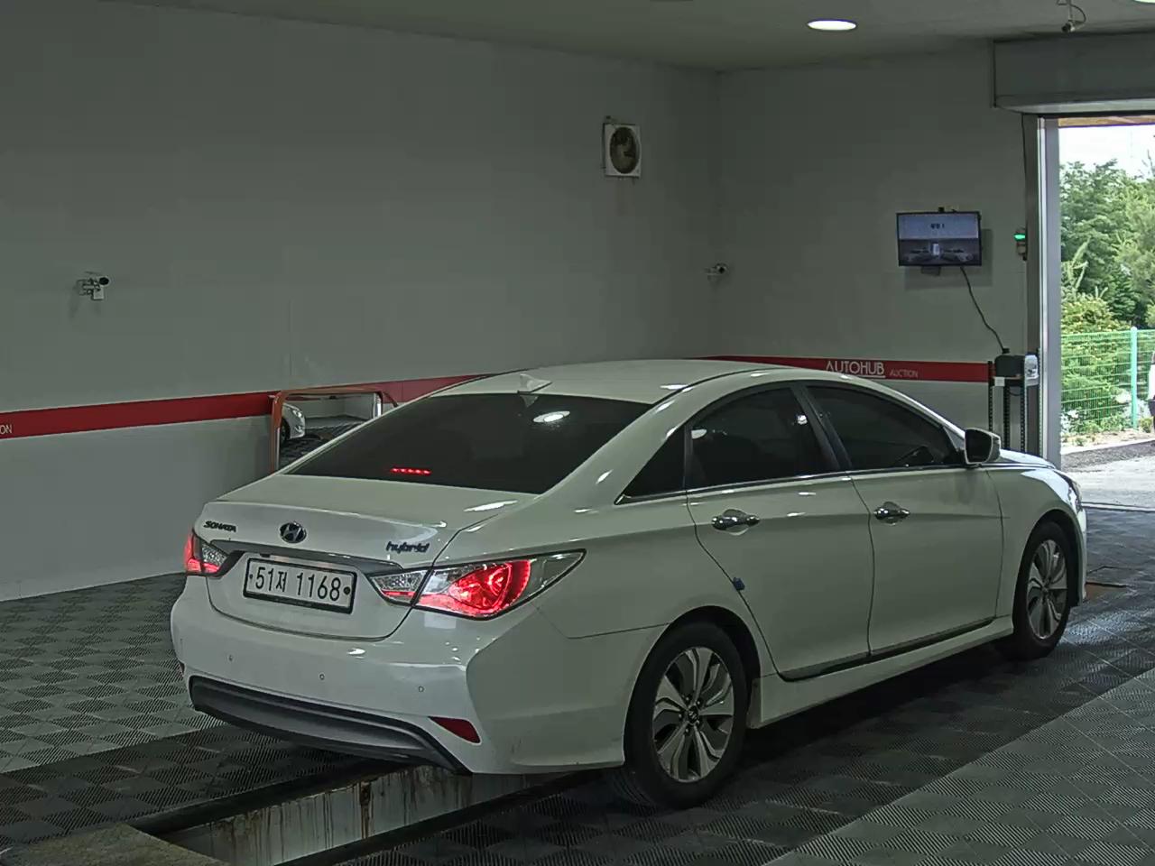 2014 - hyundai sonata