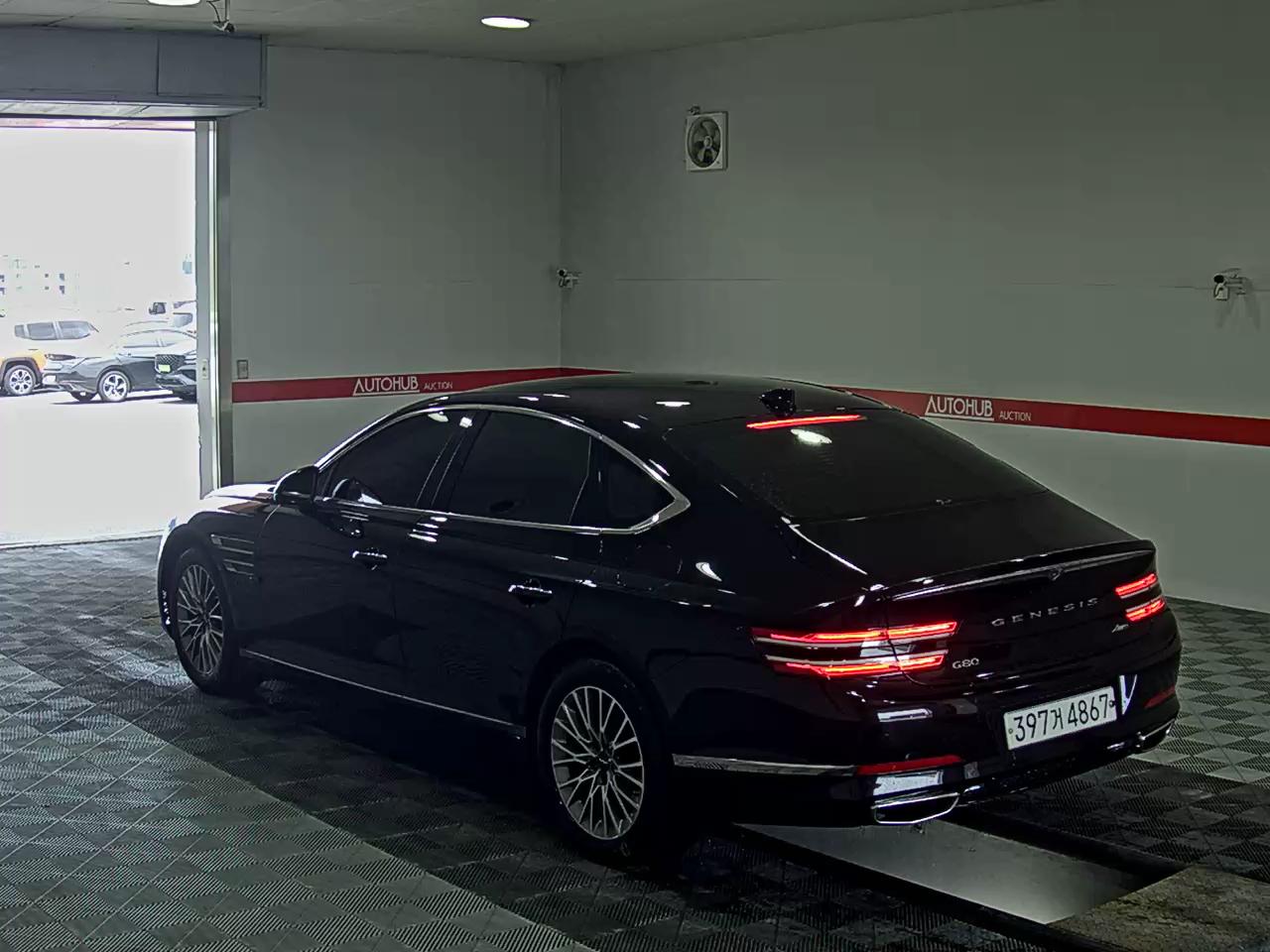 2021 - genesis g80