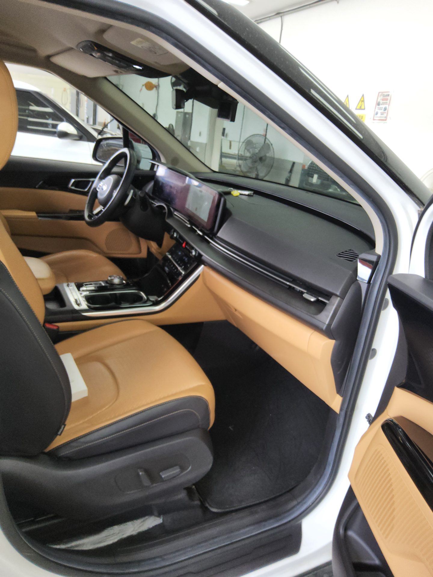 2021 - kia carnival