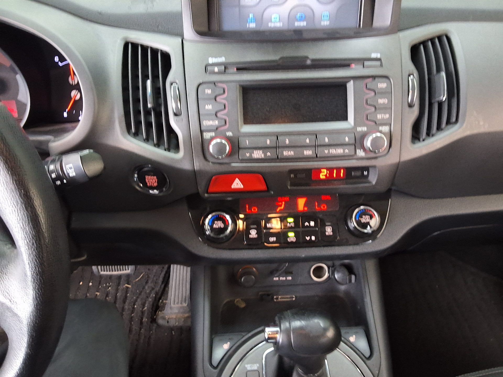 2011 - kia sportage