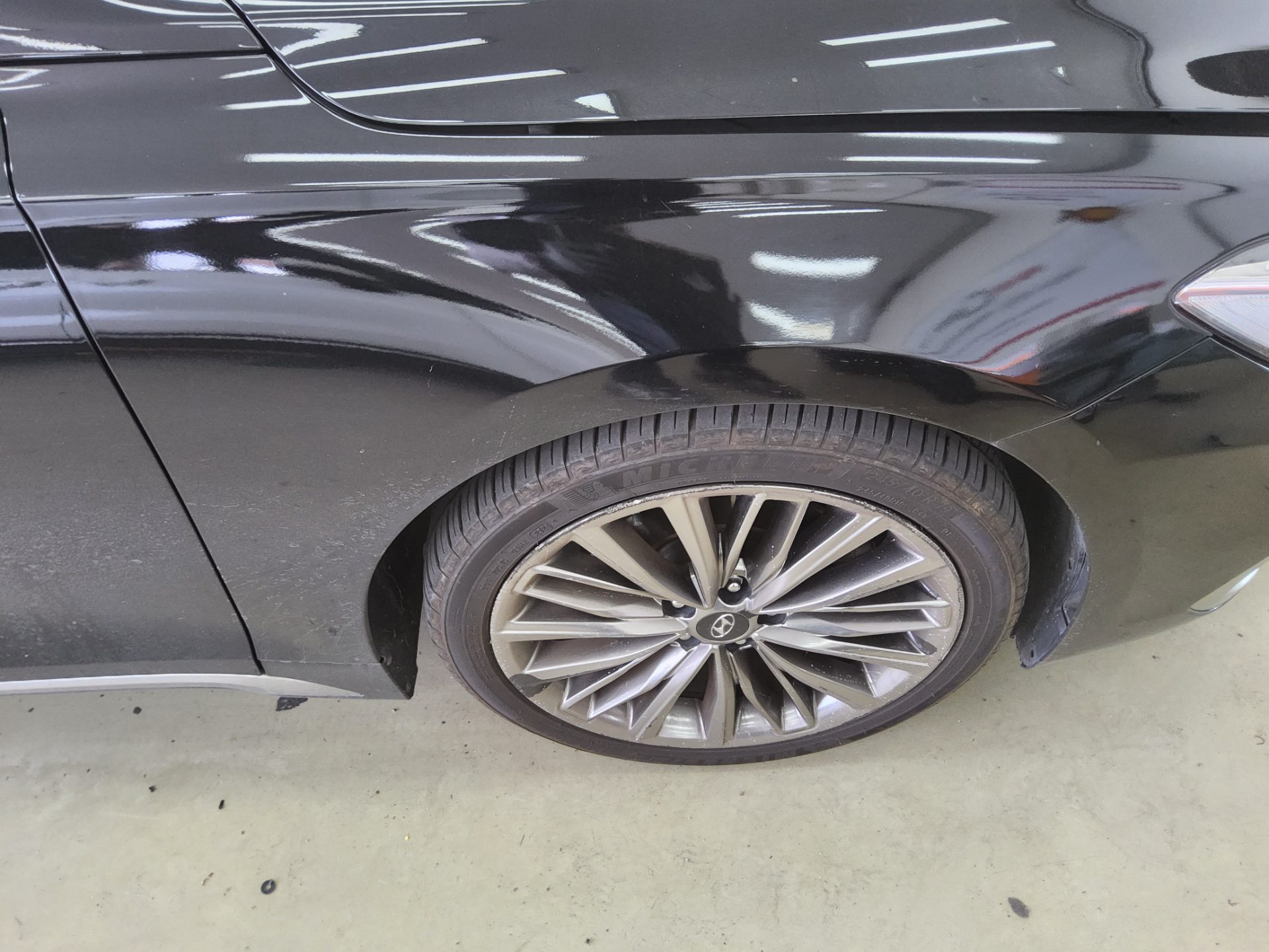 2018 - hyundai grandeur