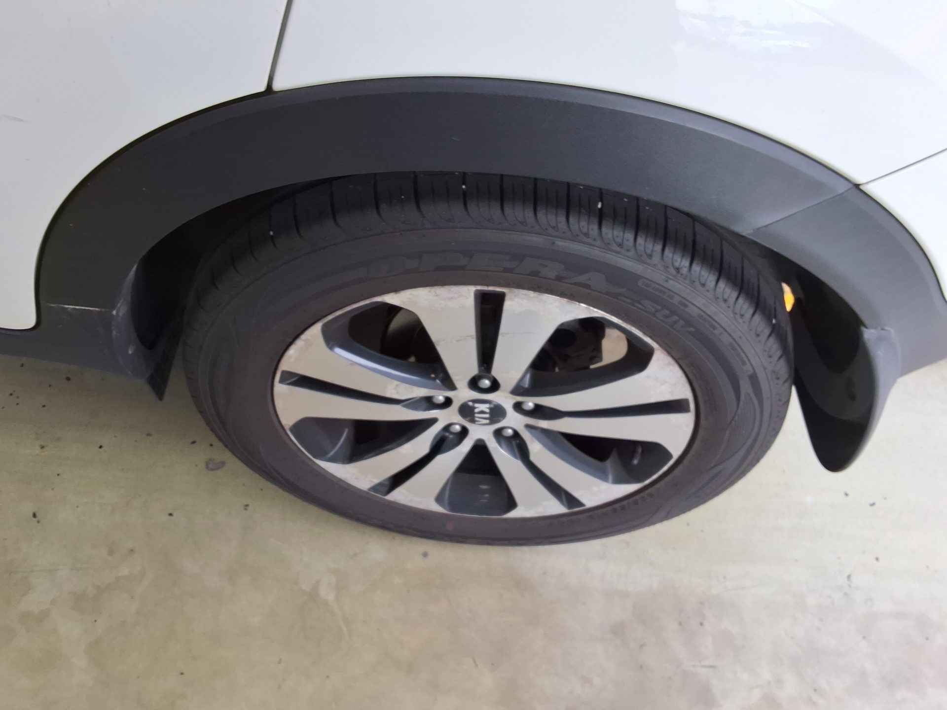 2011 - kia sportage