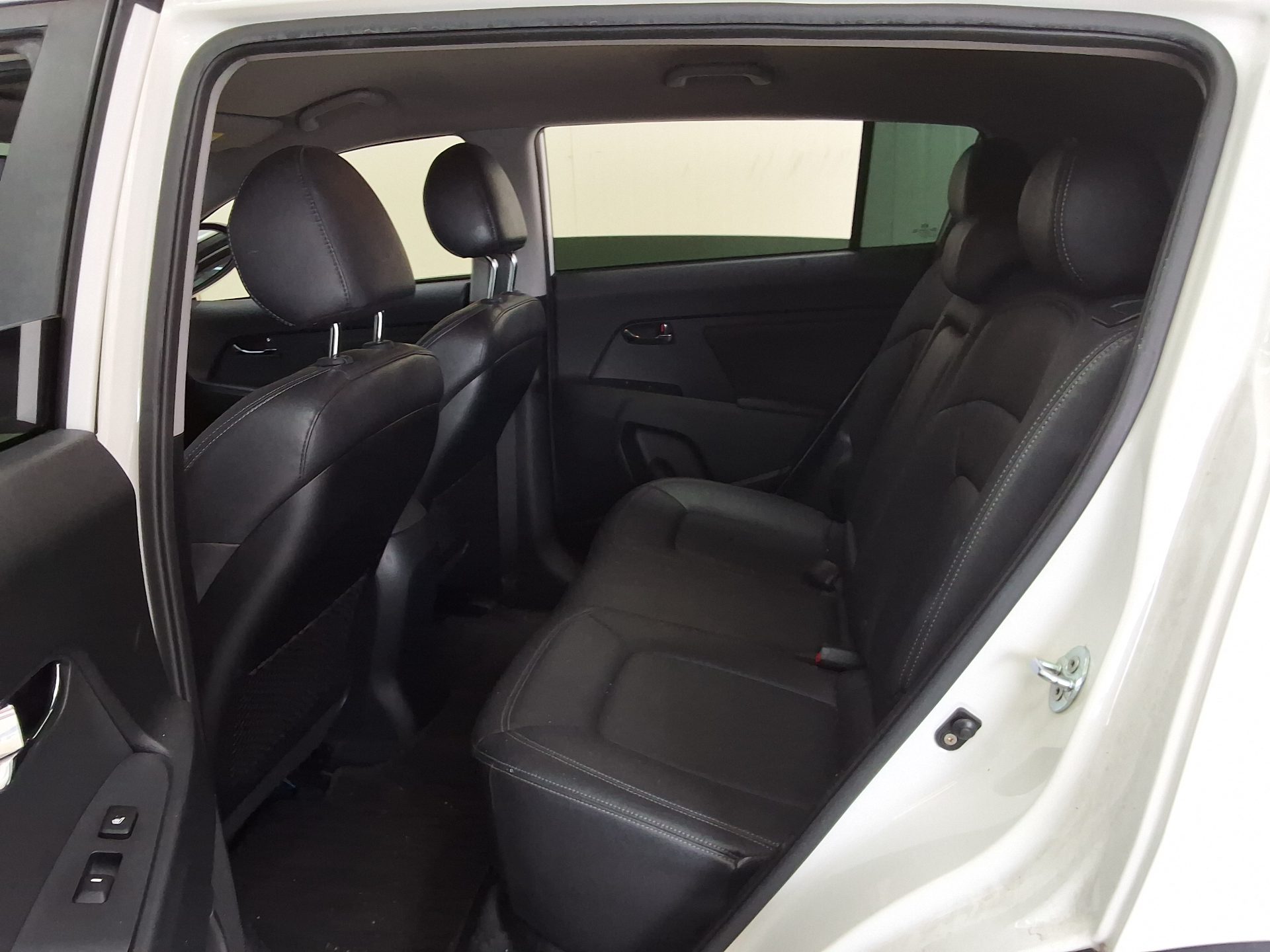2011 - kia sportage