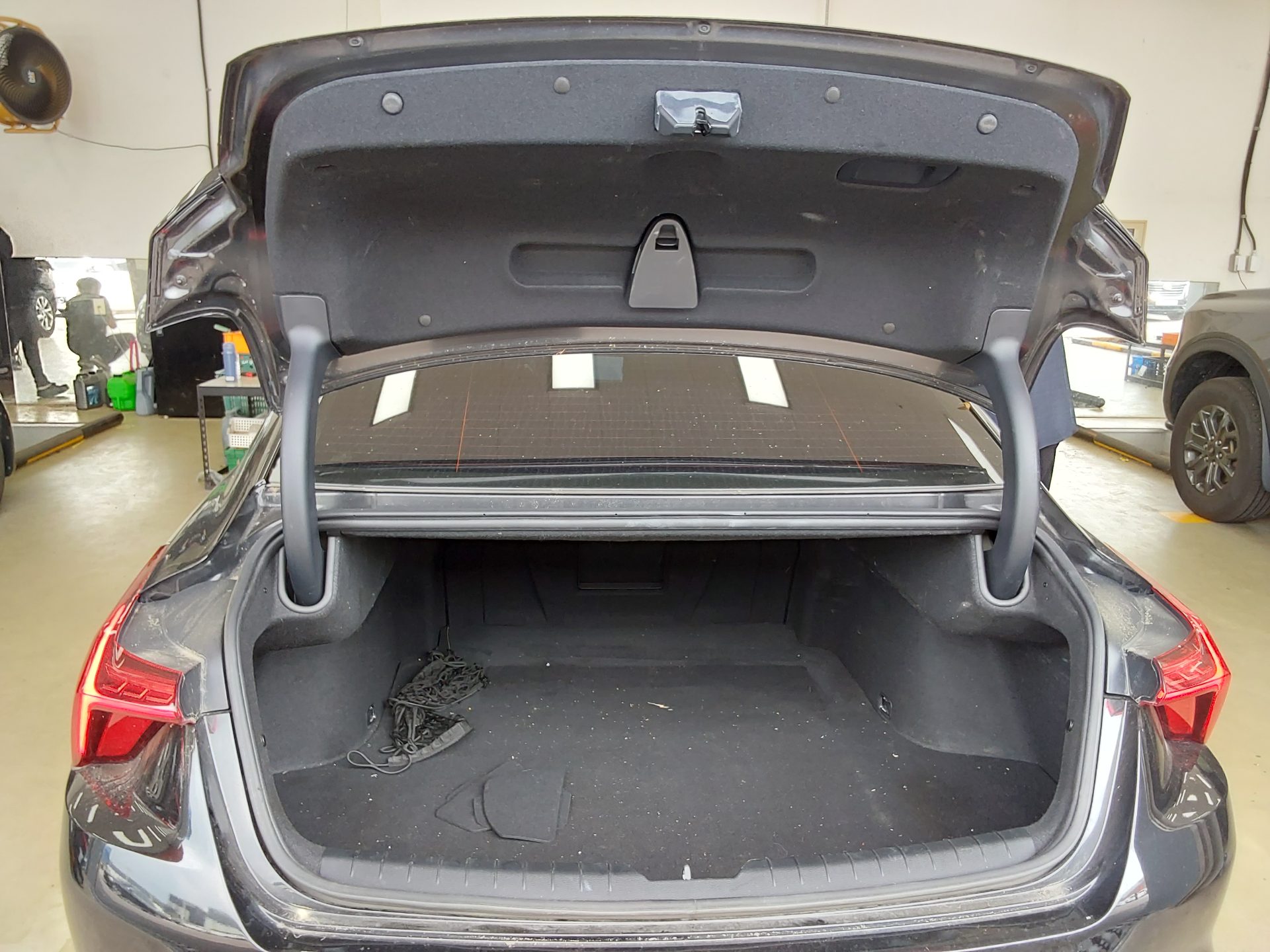 2022 - kia k8