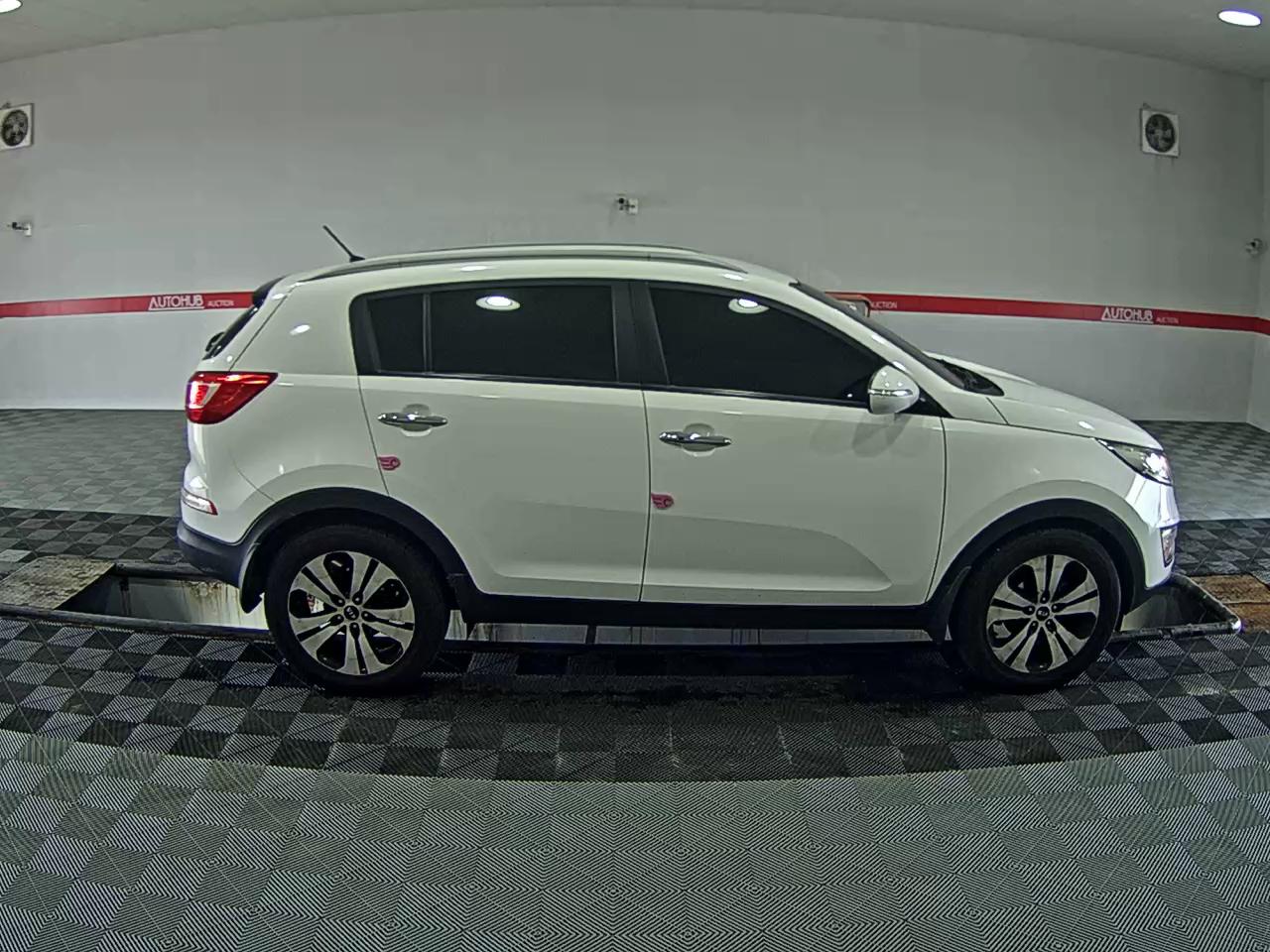 2011 - kia sportage