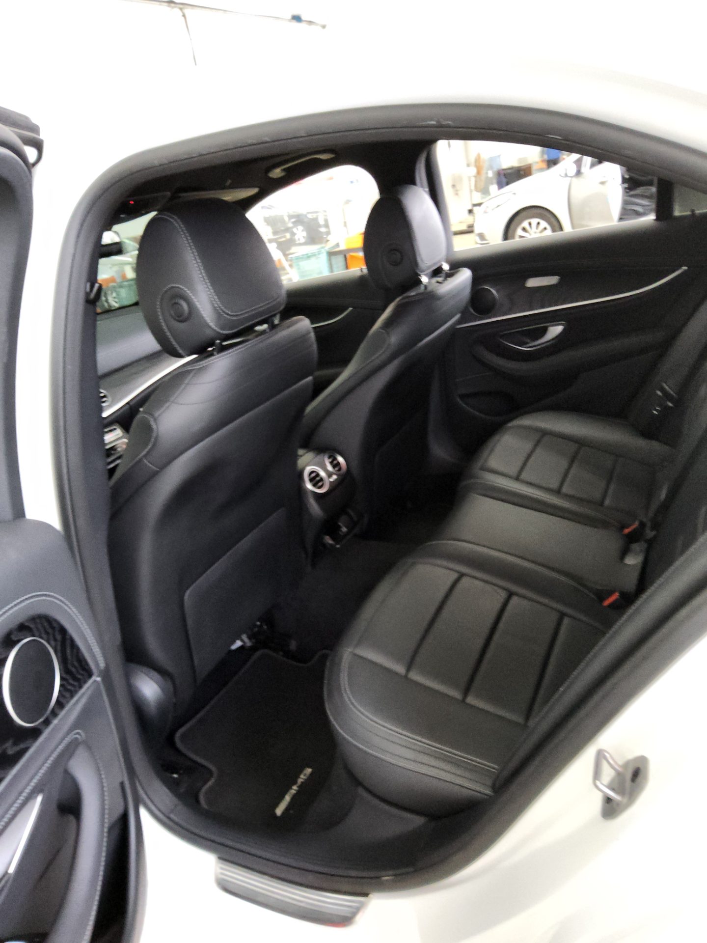 2021 - mercedes-benz e220d