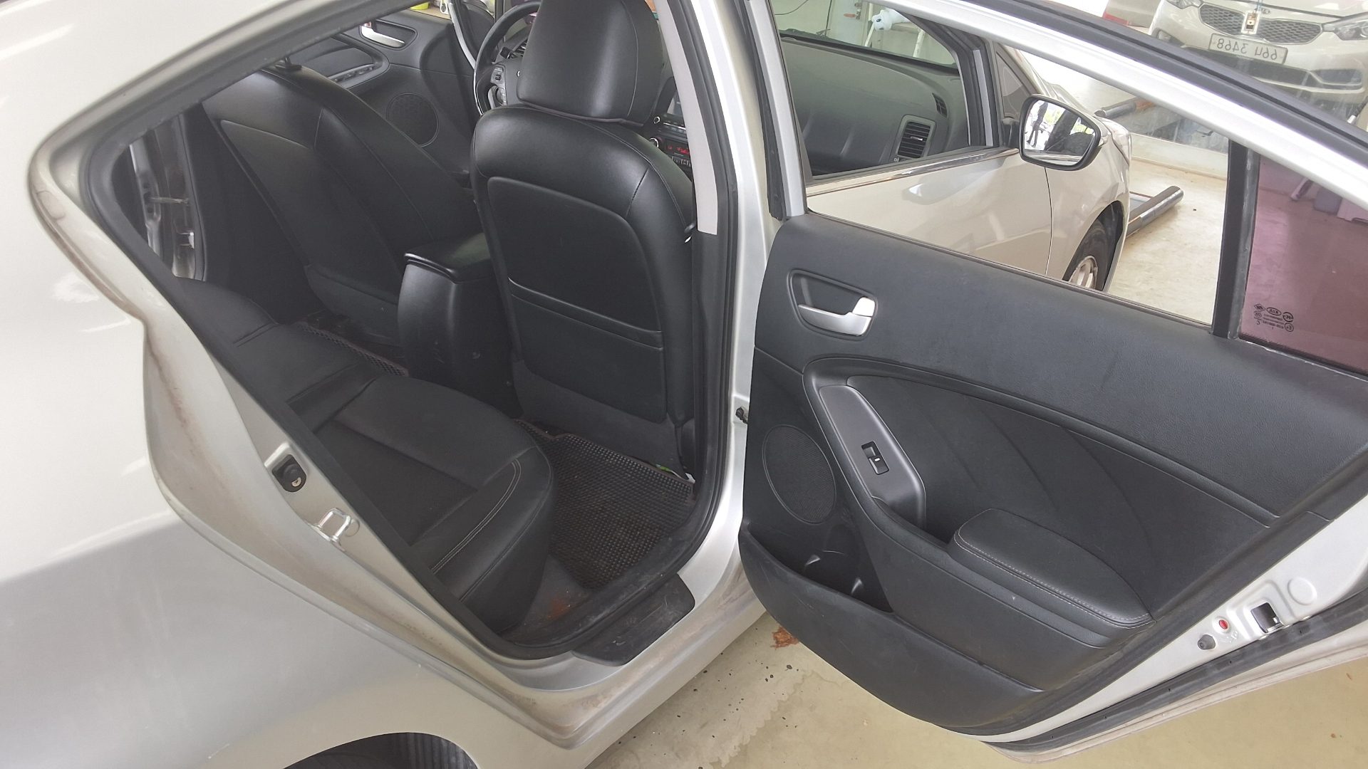 2013 - kia k3