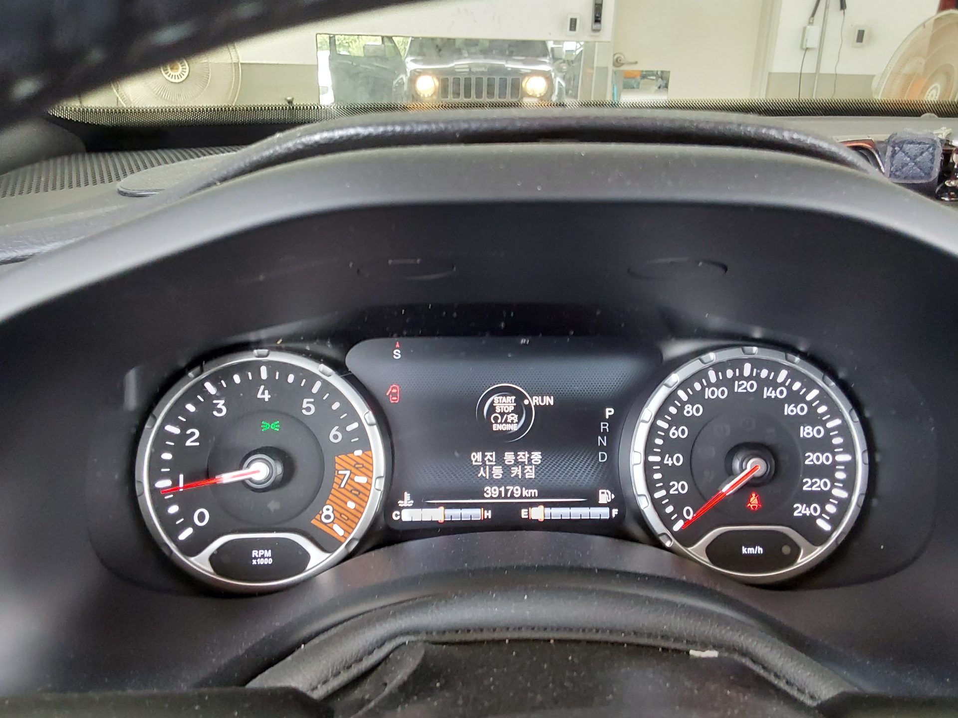 2022 - jeep renegade