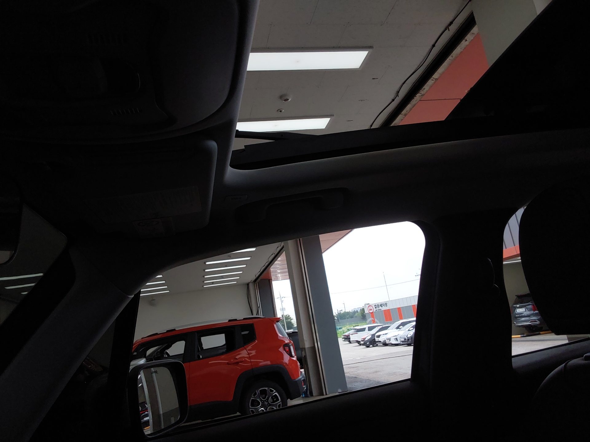 2022 - jeep renegade