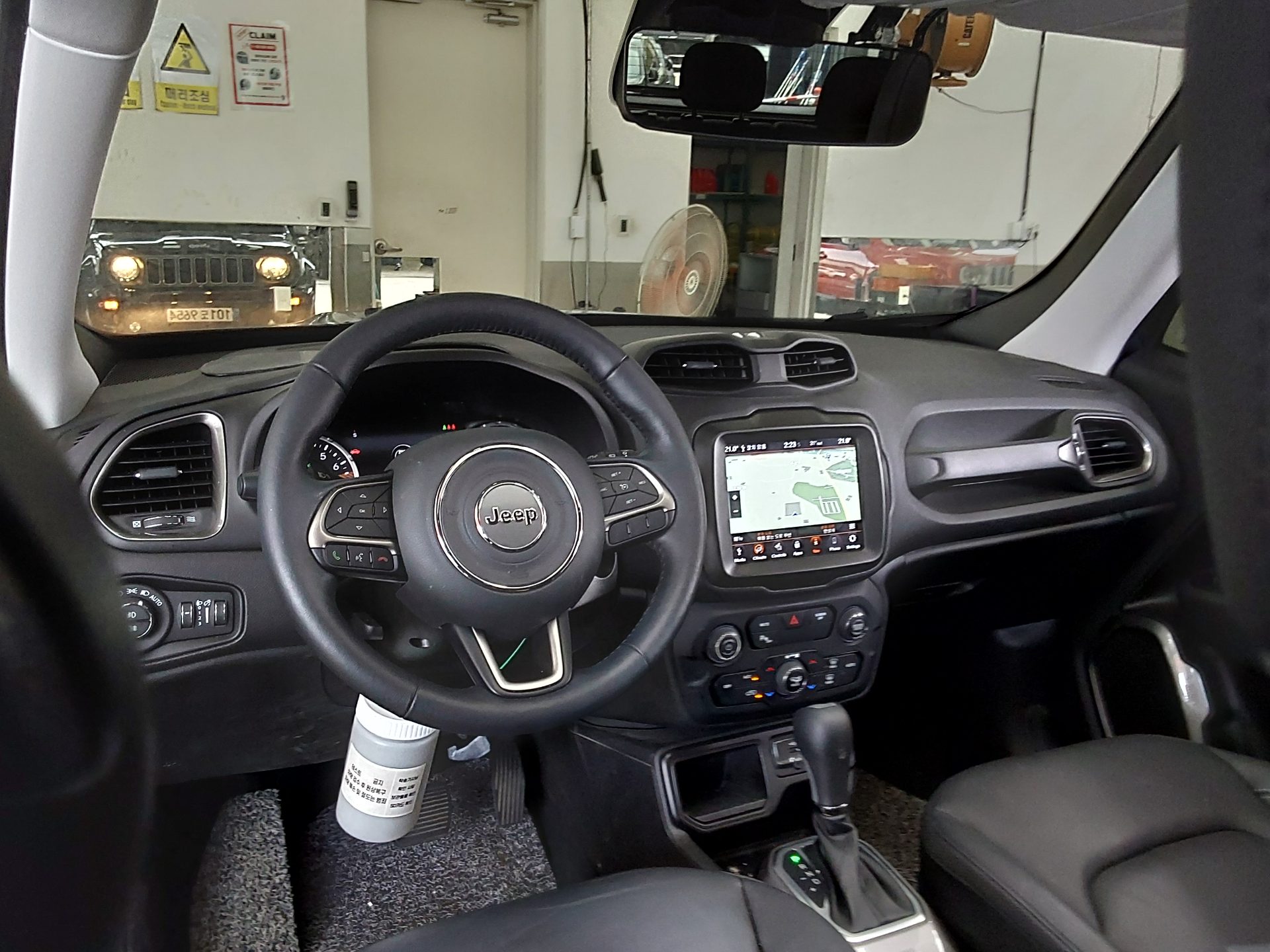 2022 - jeep renegade