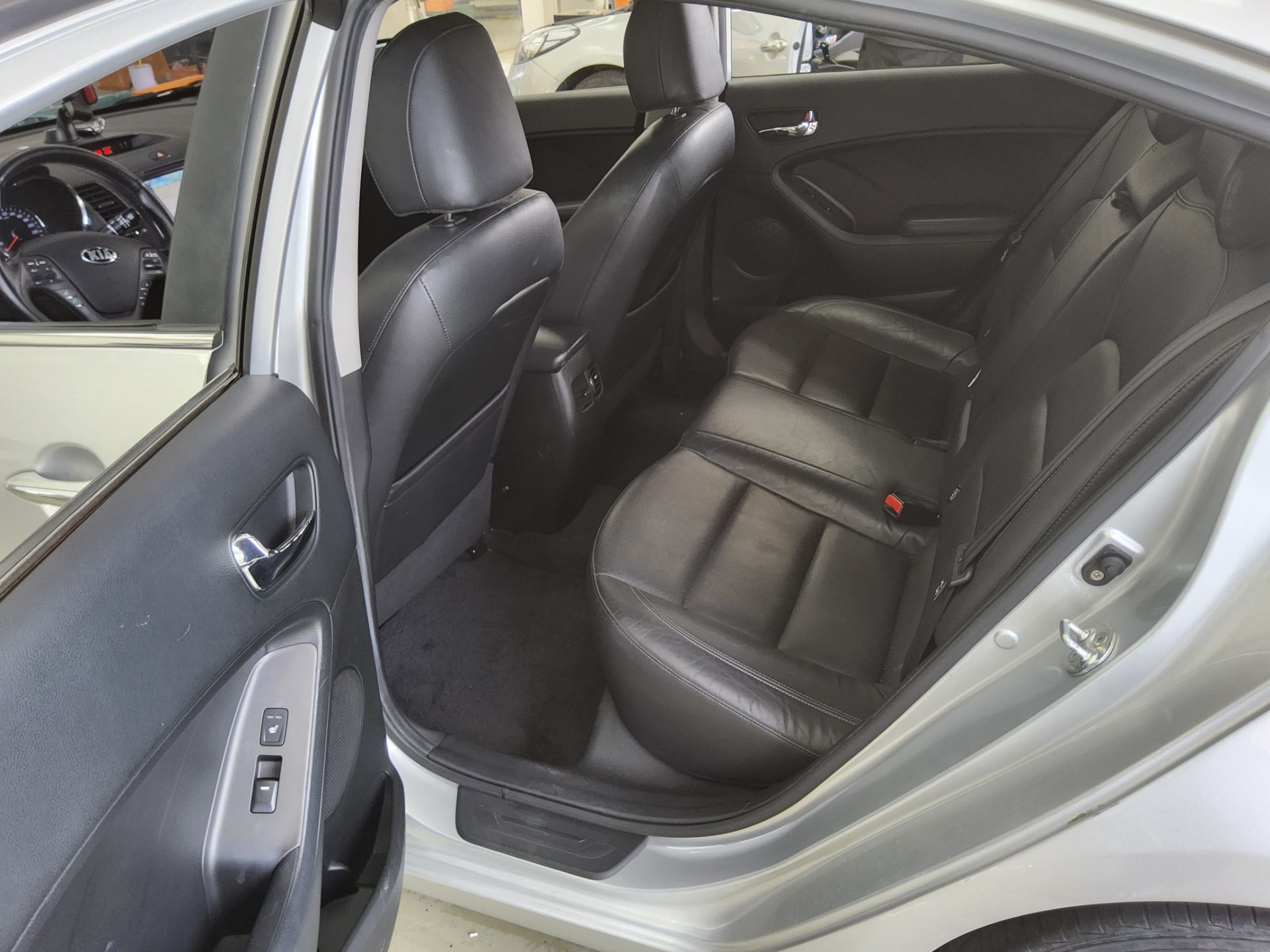 2014 - kia k3