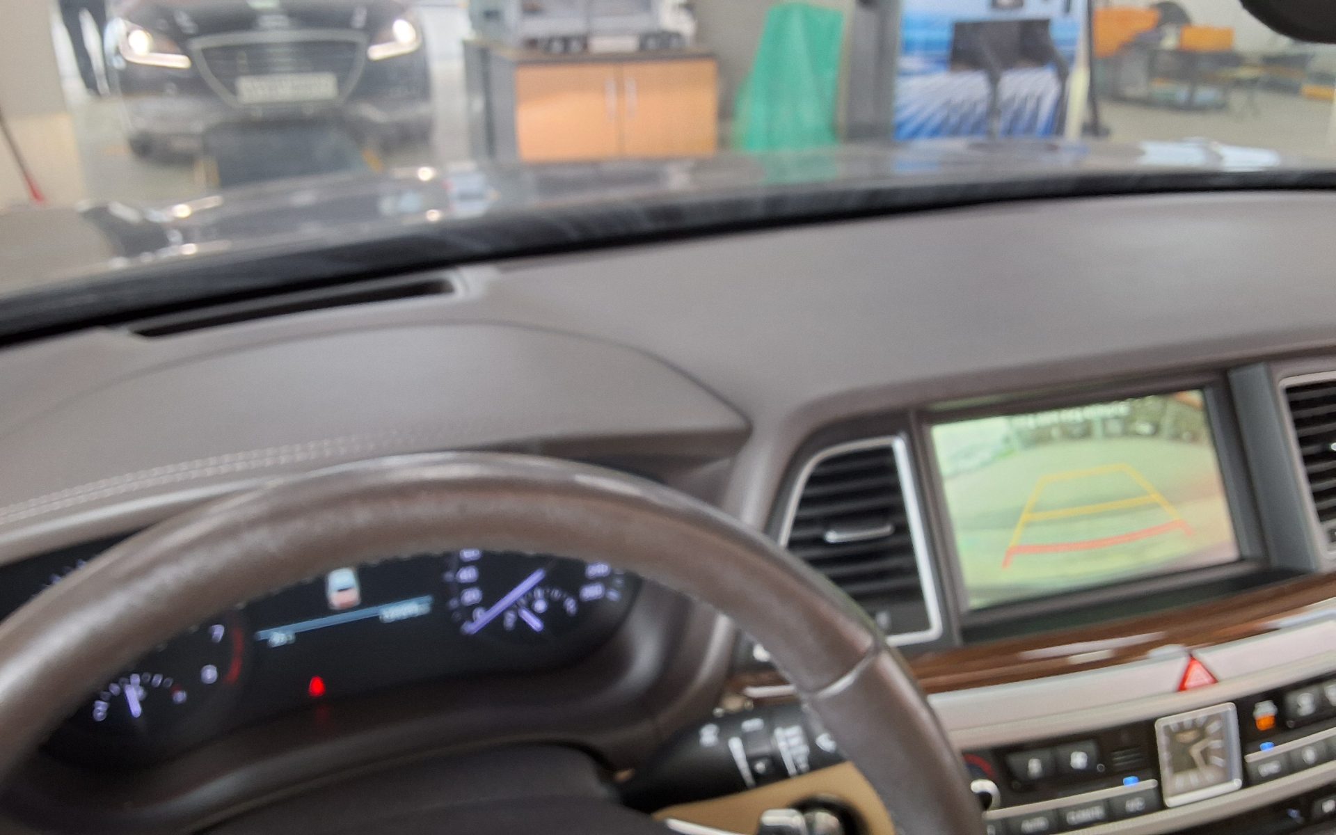 2018 - genesis g80