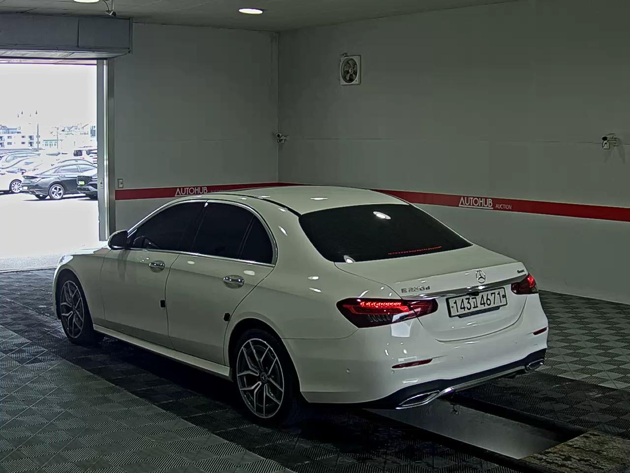 2021 - mercedes-benz e220d