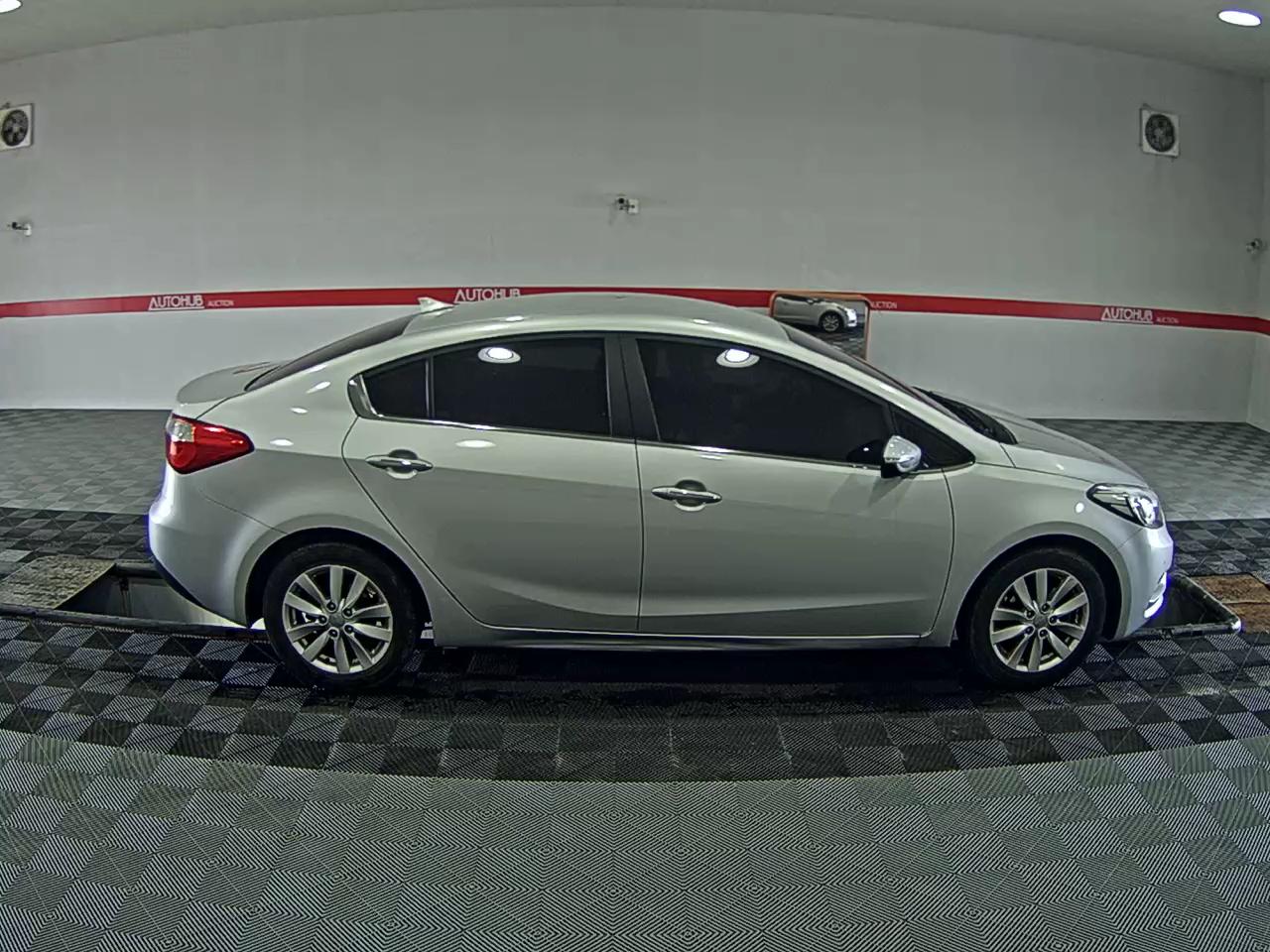 2014 - kia k3
