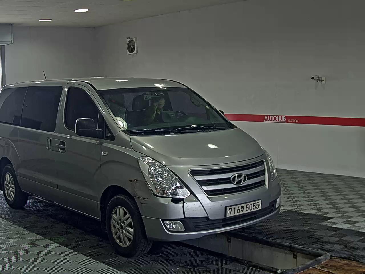 2017 - hyundai grand starex