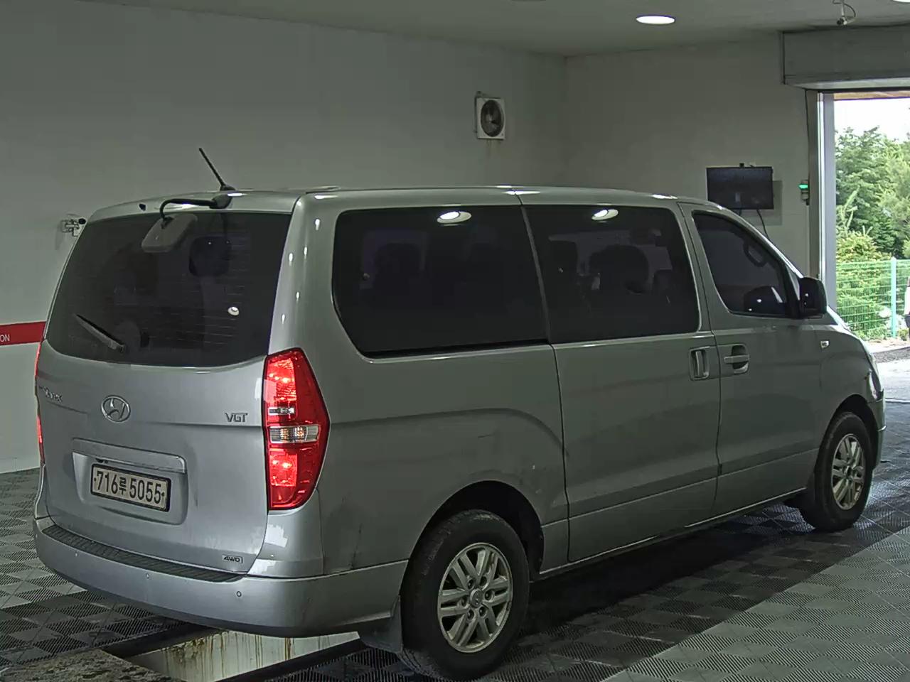 2017 - hyundai grand starex