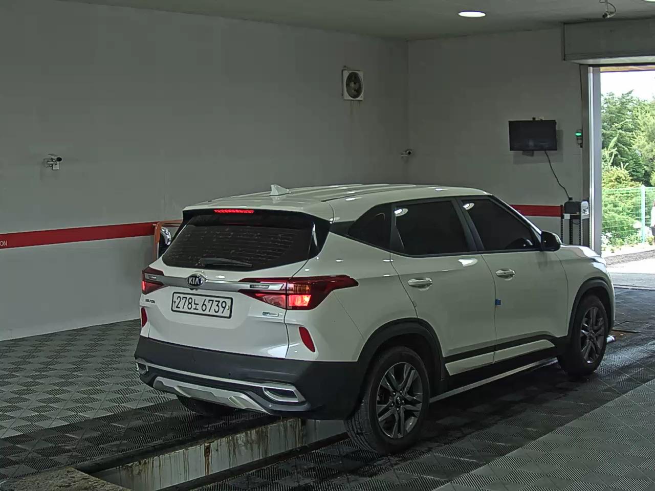 2020 - kia seltos