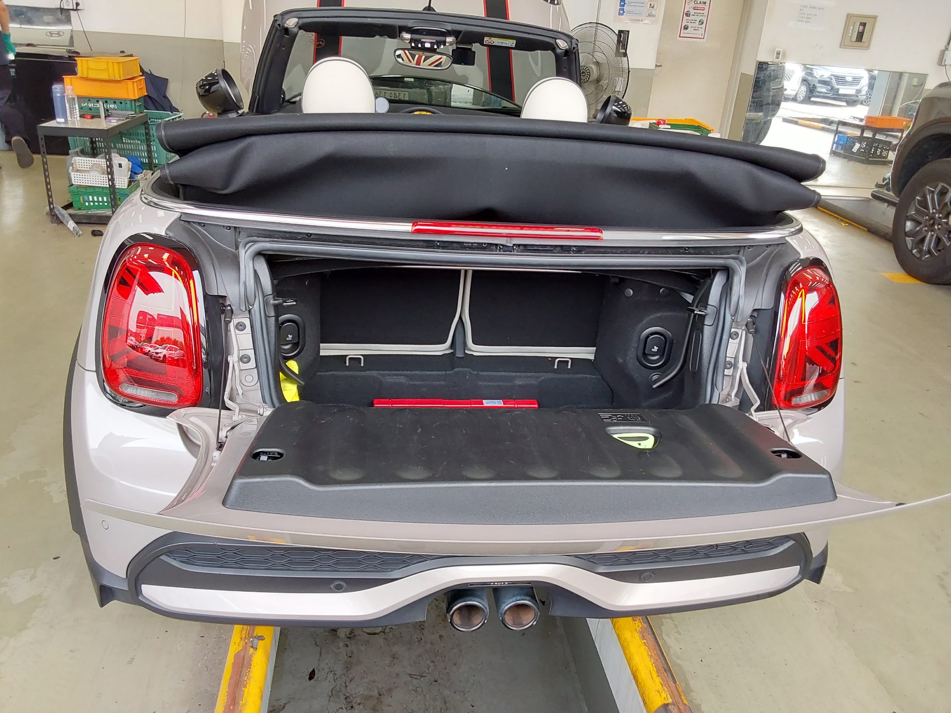 2023 - mini cooper