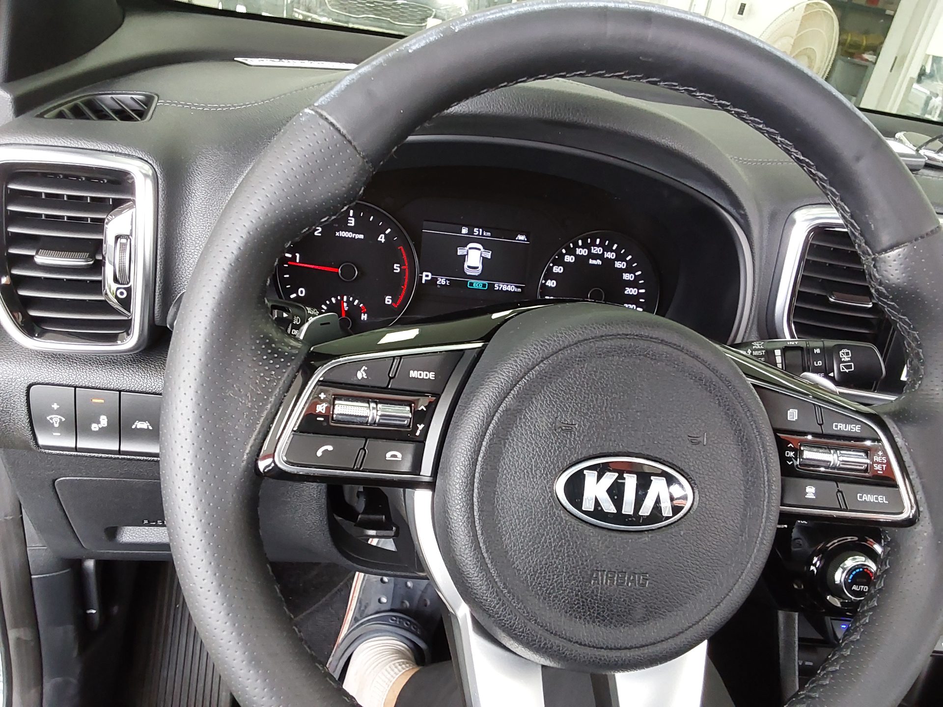 2022 - kia sportage