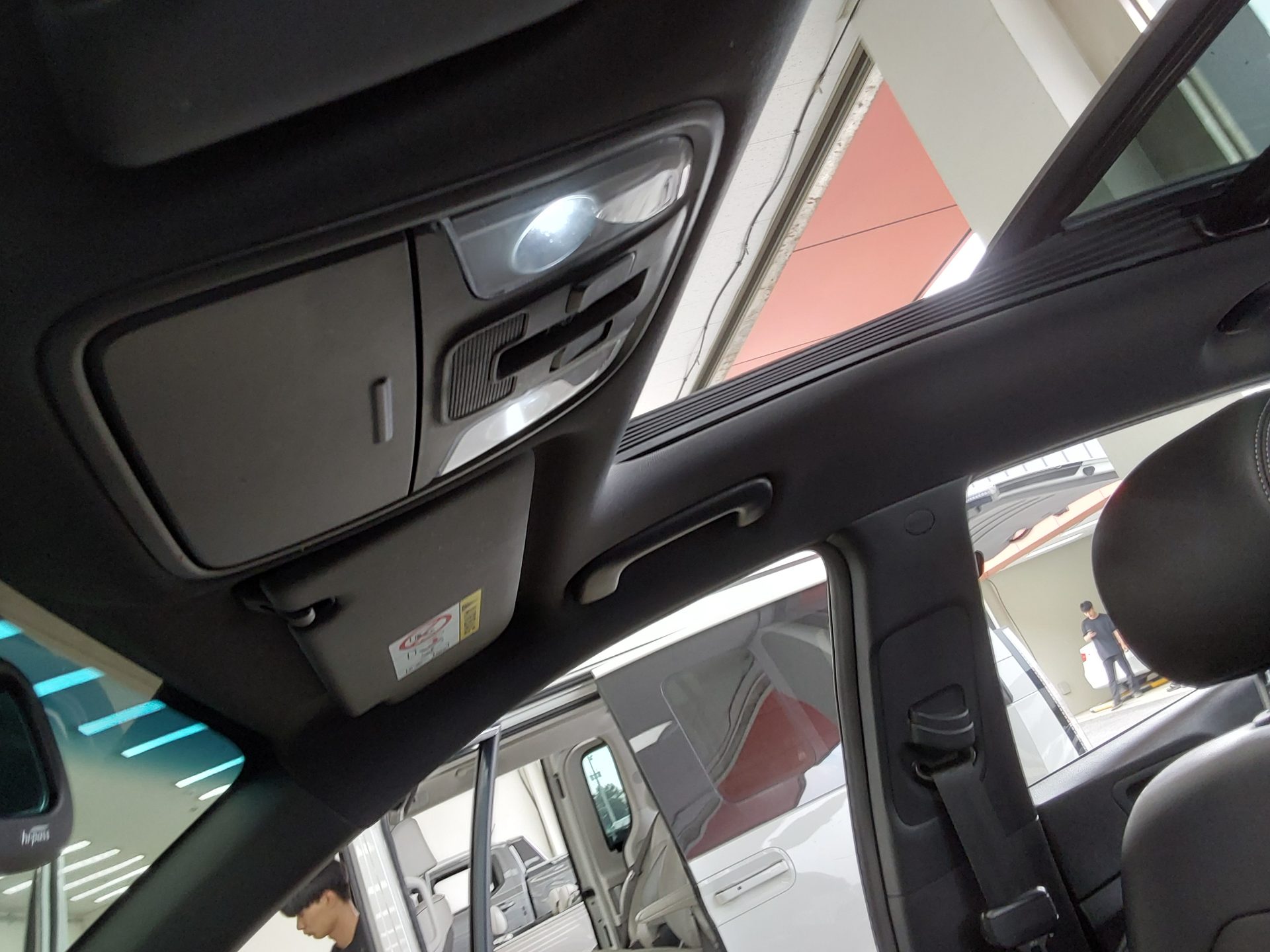 2022 - kia sportage