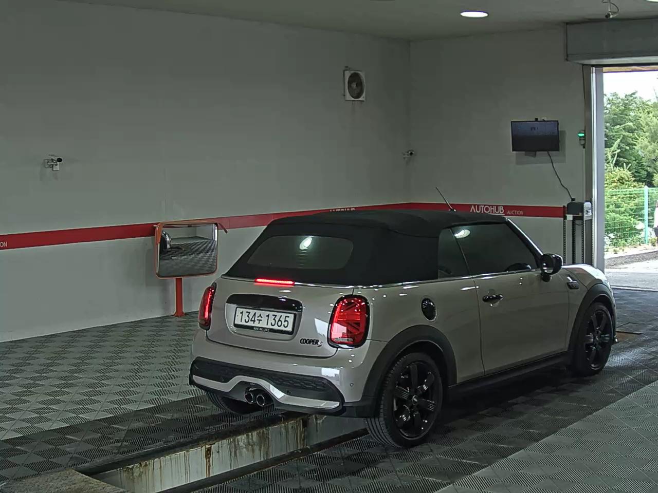 2023 - mini cooper
